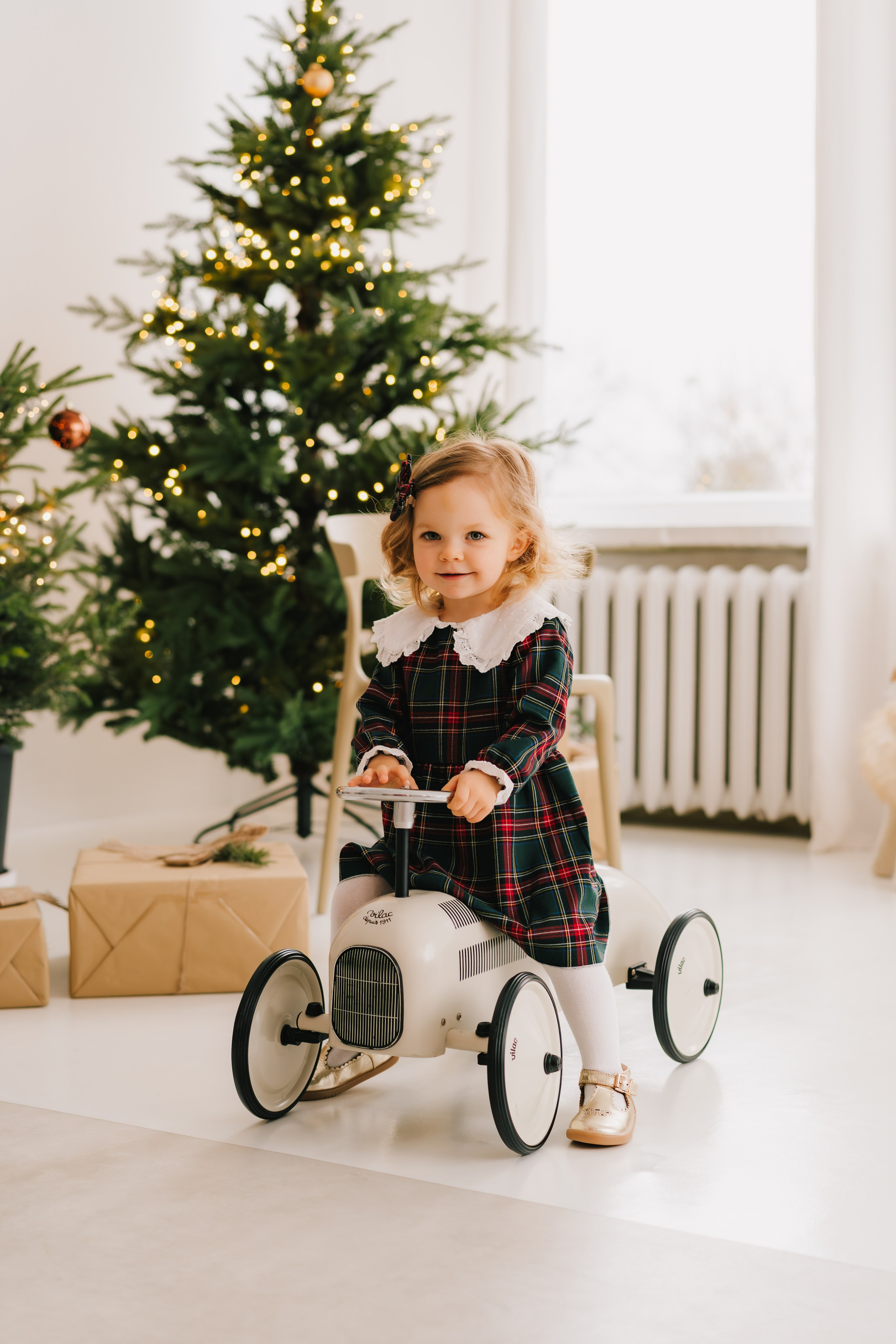 Minimalistyczne sesje świąteczne. Fotograf ślubny & lifestyle Gdańsk, Karolina Baczewska