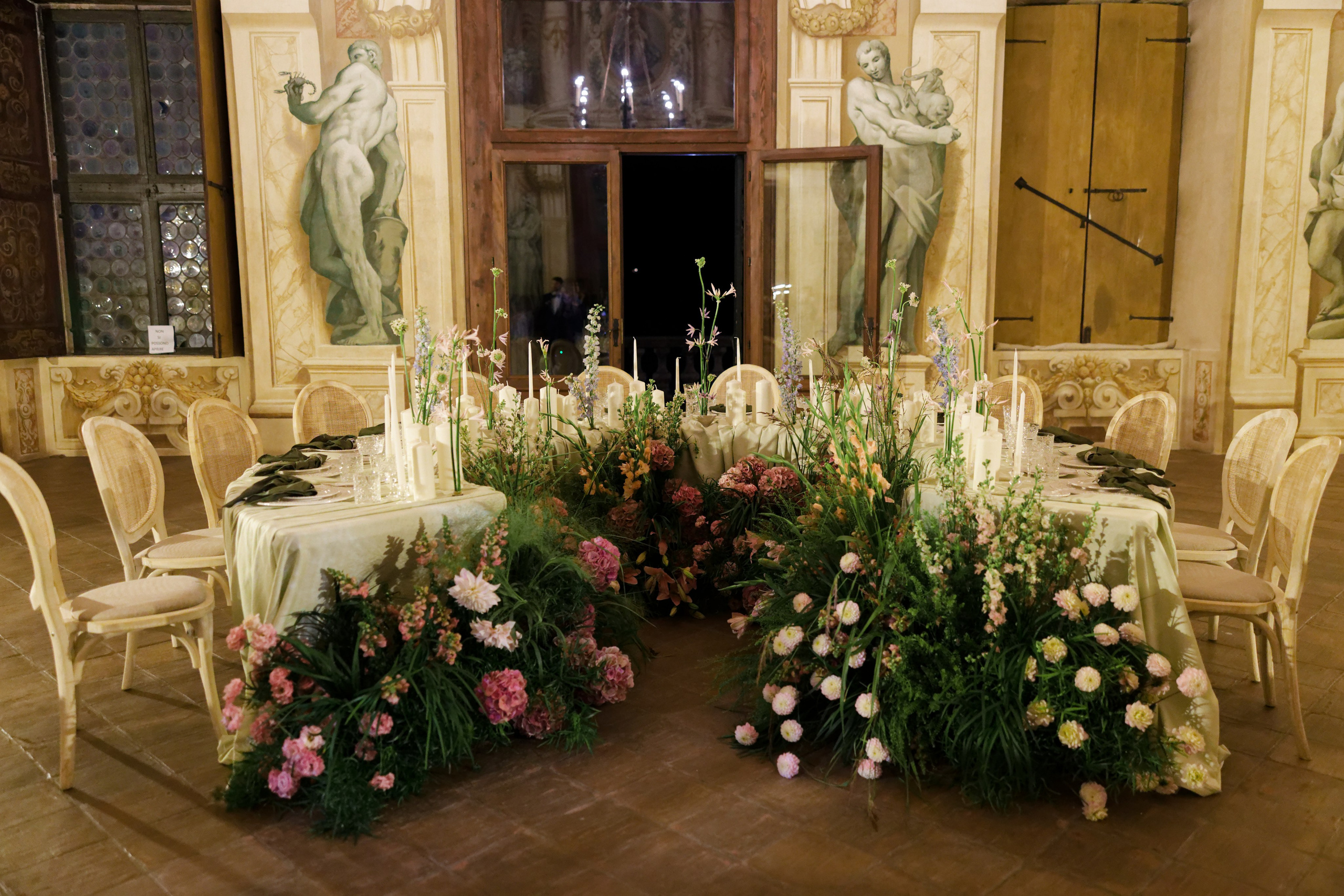 Wedding editorial at Villa Arvedi, Verona, Italy