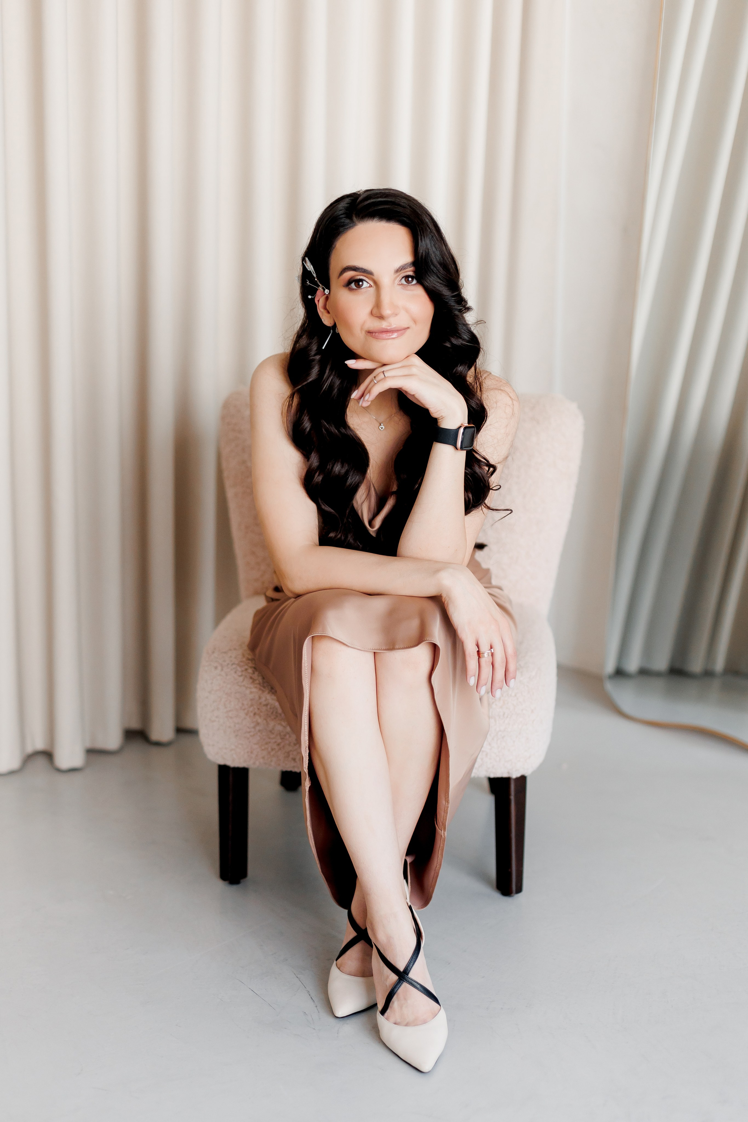 Gretta. Wedding and Family Photograph