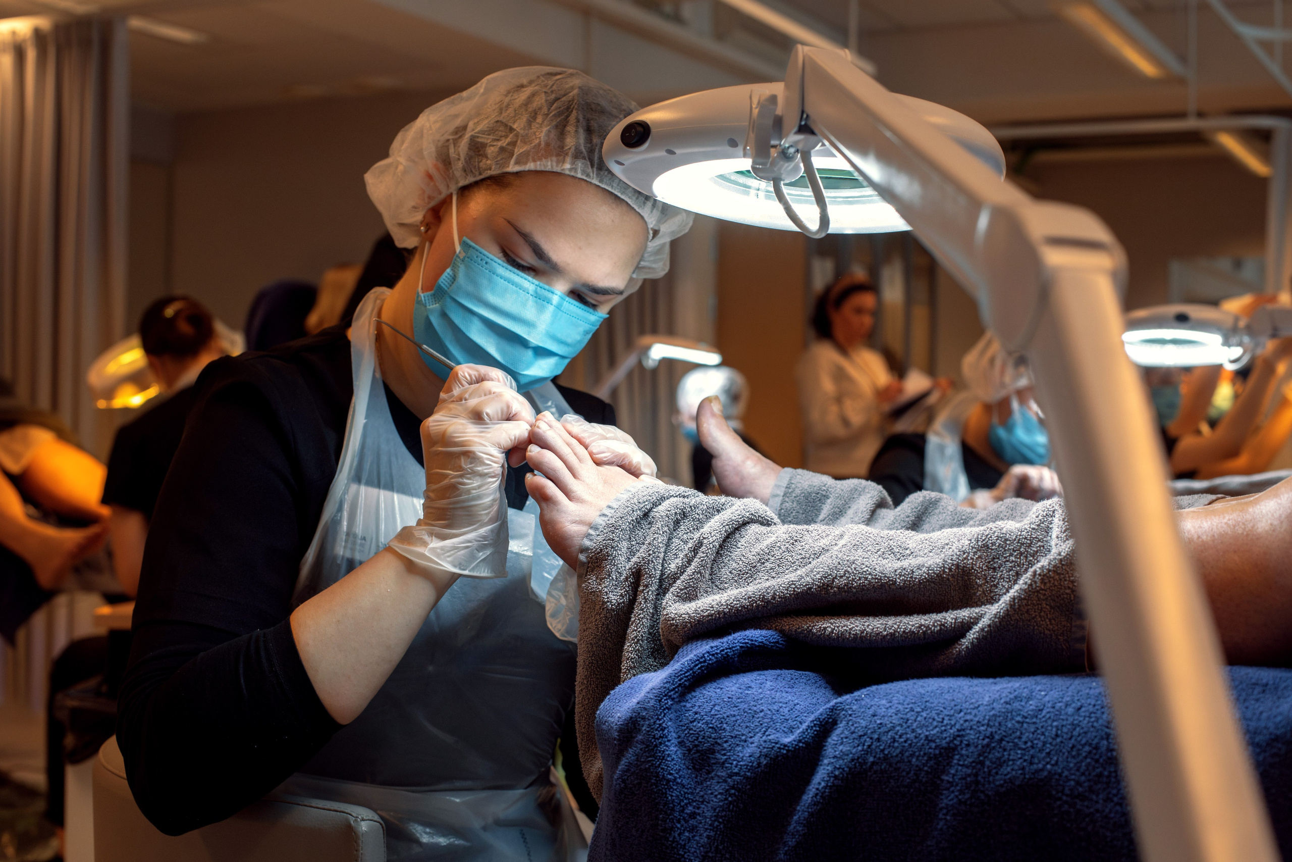 Мастер педикюра. Екатерина Мансур Портретный фотограф в Финляндии (Хельсинки и Уусима)