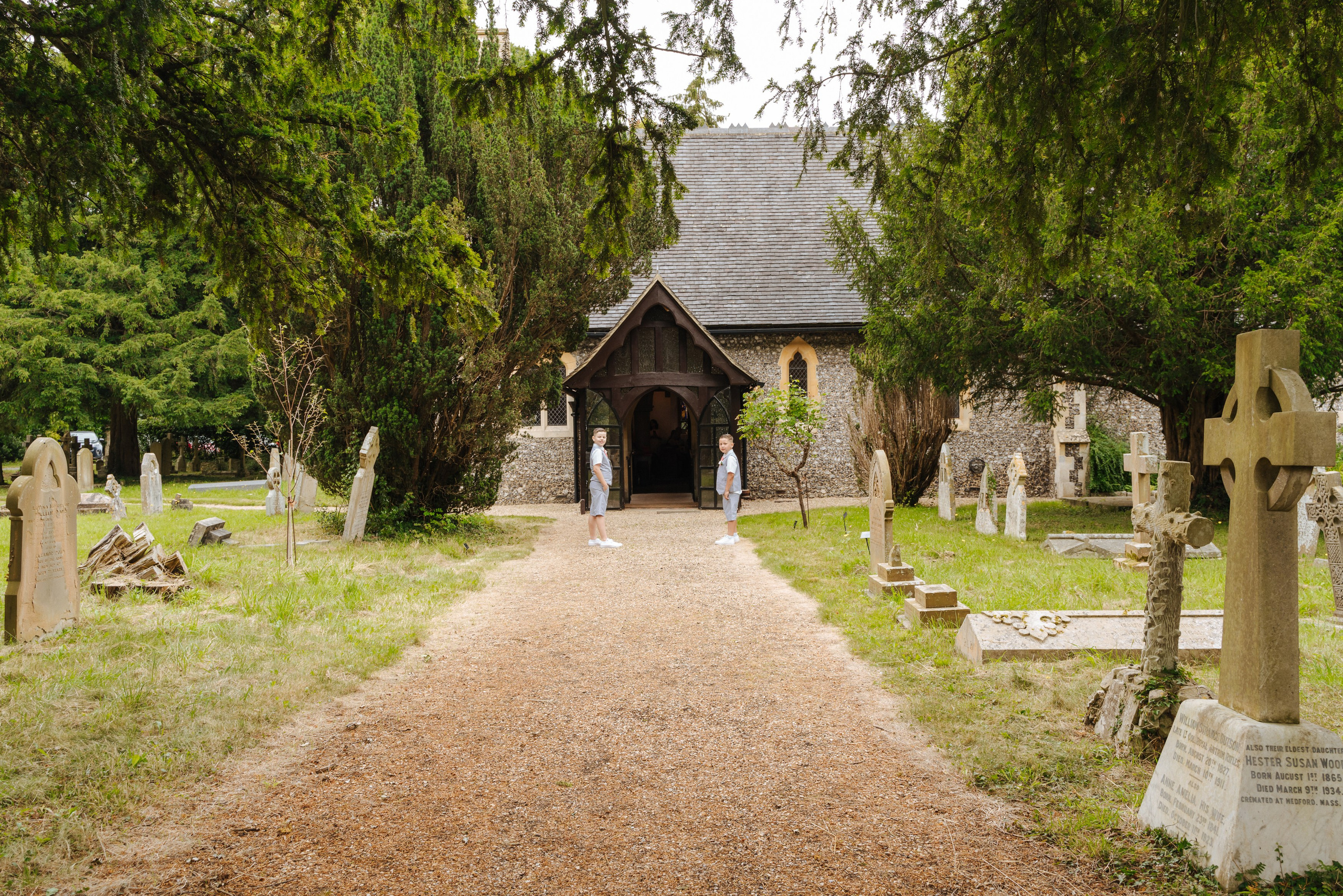 Wedding at Bird Hills Golf Centre. Photographer in England Ekaterina Romanova