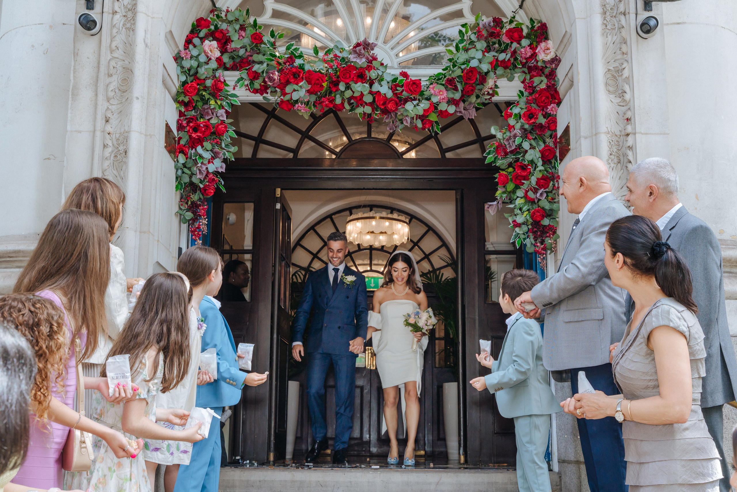 Civil ceremony at Chelsea Old Town Hall,  Wedding in Chelsea, Wedding in London,  wedding photographer in Chelsea, wedding photographer in London