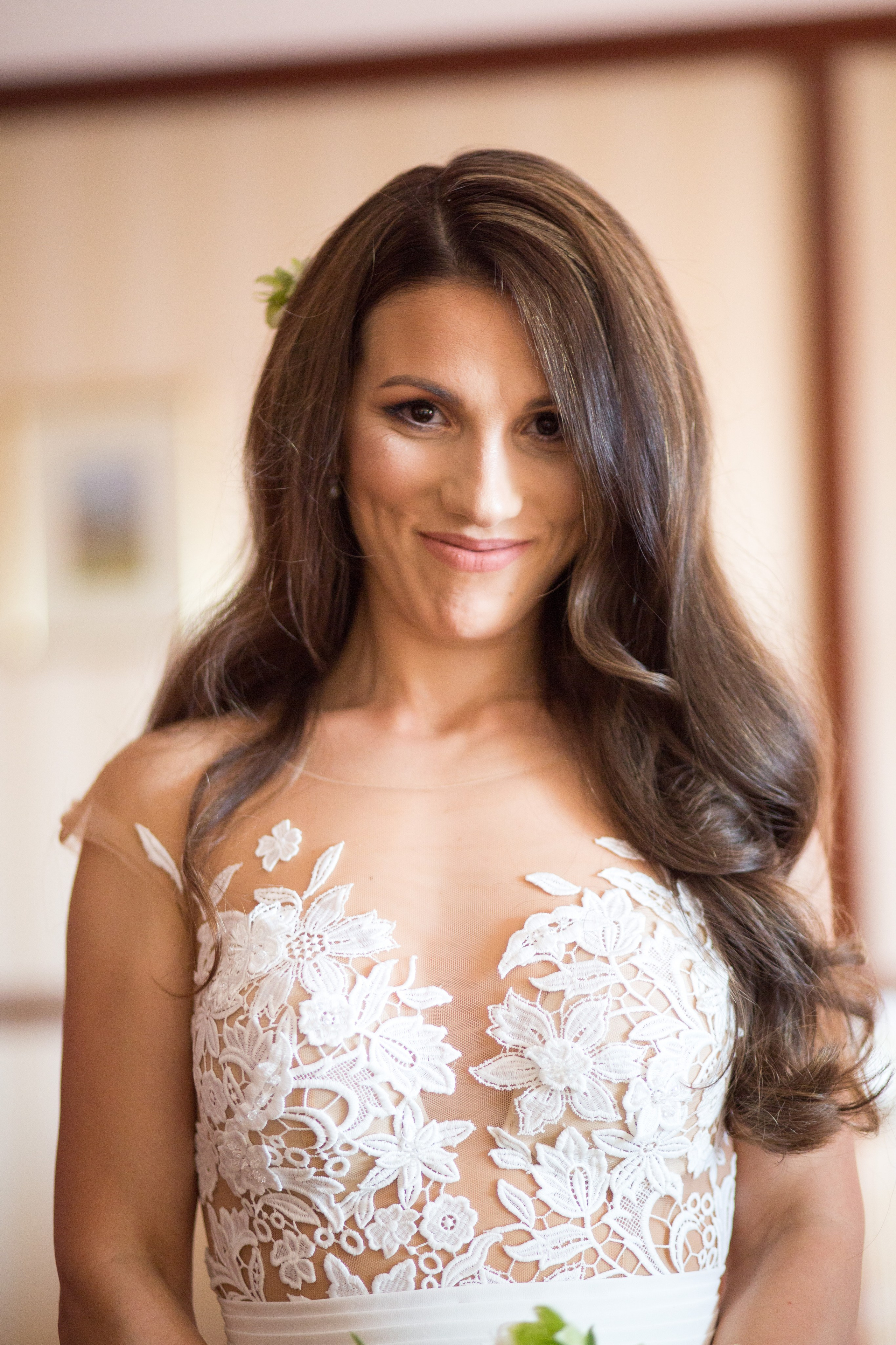 Sedinta foto la restaurant, fotografii de nunta, fotograf de nunta bucuresti, fotografii nunta in restaurant, pozing mireasa, obiceiuri, fotografie profesionala nunta, poze fashion, hotel intercontinental