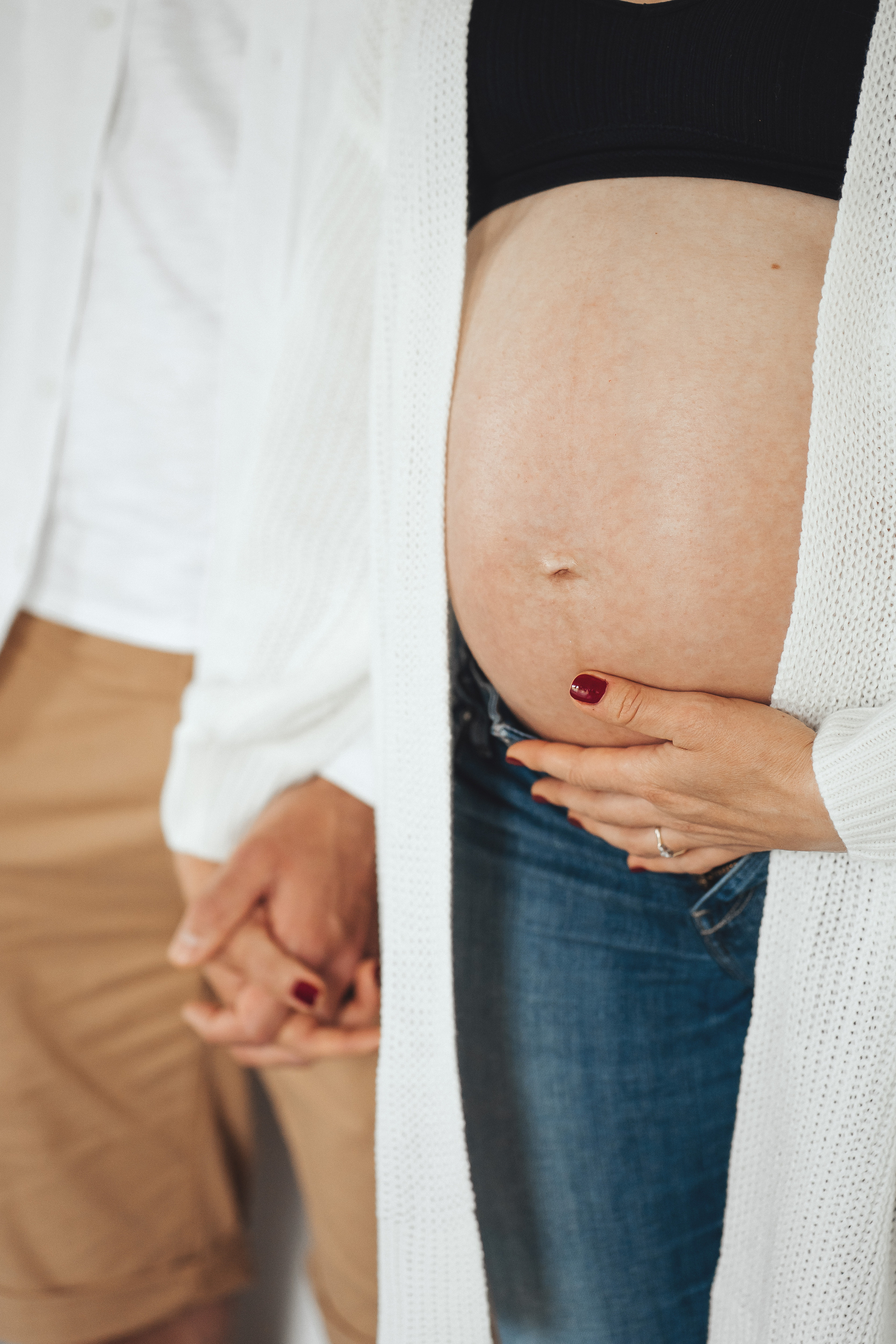 Baby Bauch. Hallo, ich bin Nadya - Fotografin aus Linz, Oberösterreich