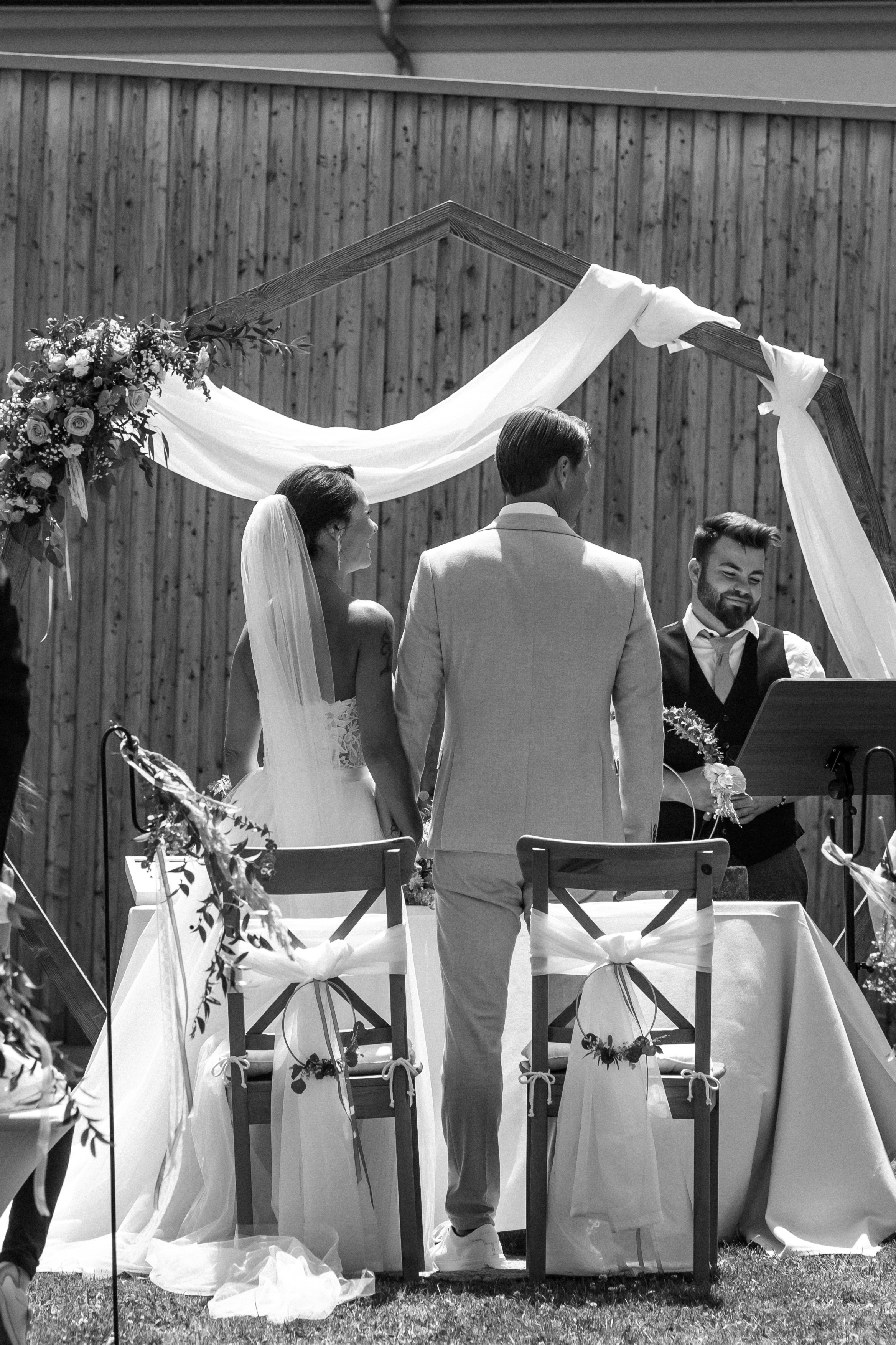 Barbara und Manfred. Hallo, ich bin Nadya - Fotografin aus Linz, Oberösterreich