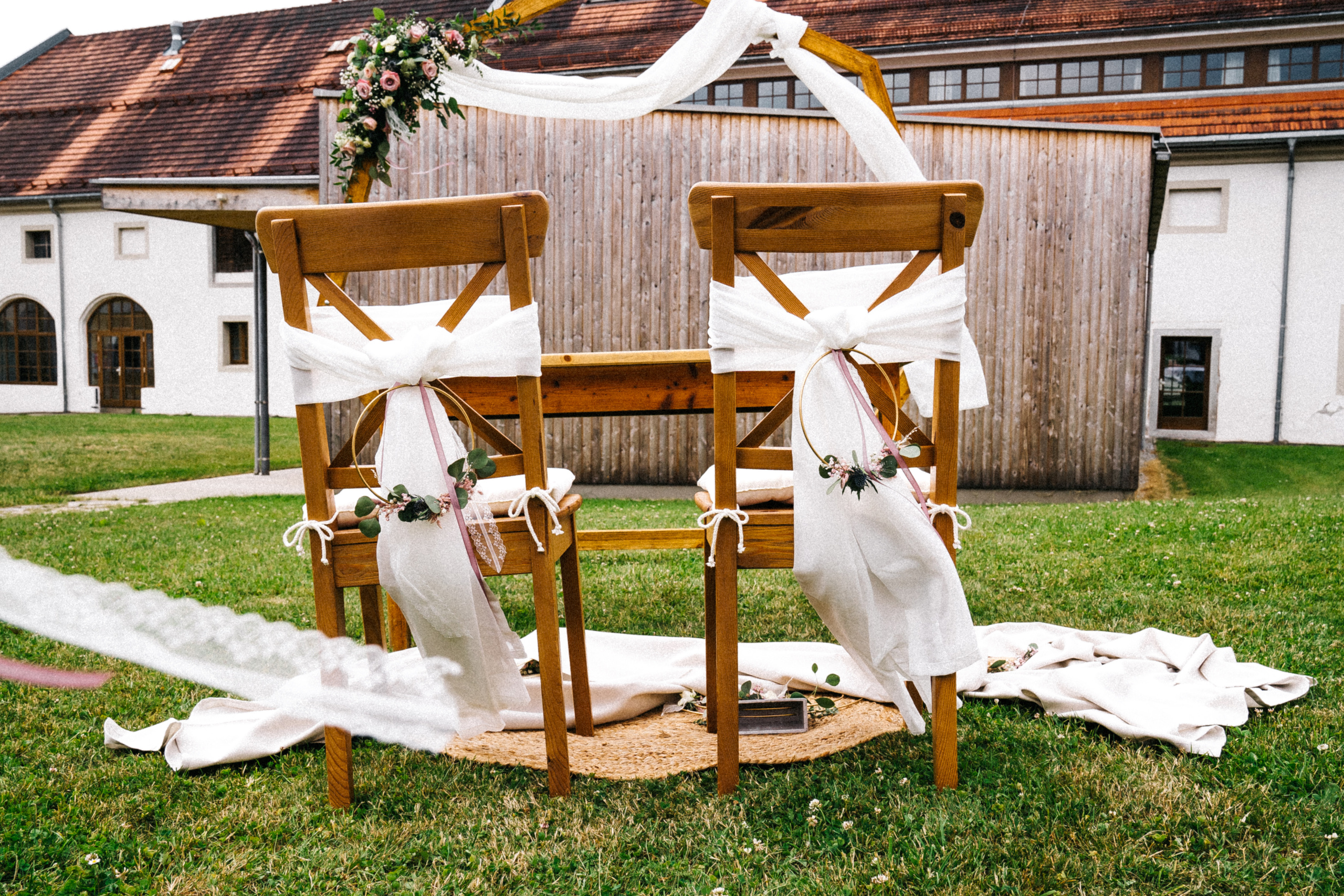 Barbara und Manfred. Hallo, ich bin Nadya - Fotografin aus Linz, Oberösterreich