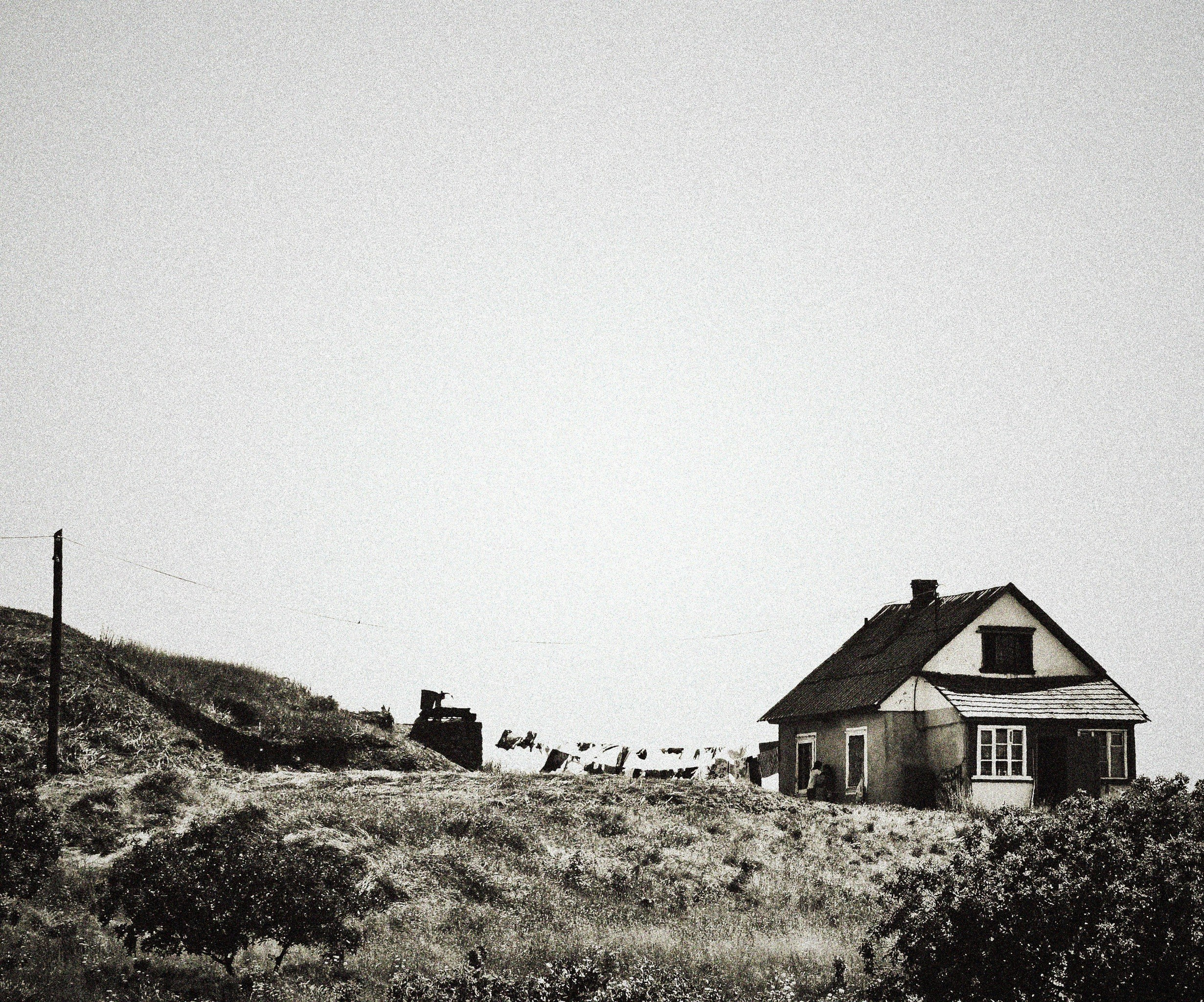 Wanderlust. Personal and fashion photography for brands and modeling agencies. Warsaw, Europe. Yaroslav Storchak