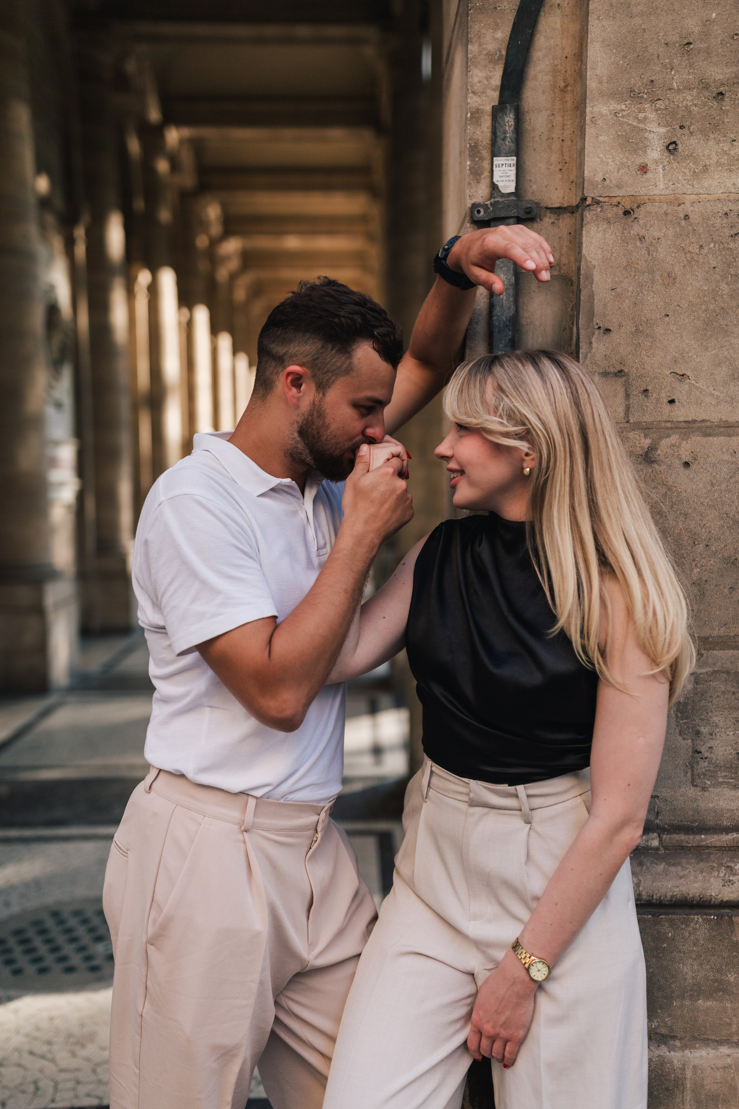 Paris couple shooting. Photographer Rouen, France