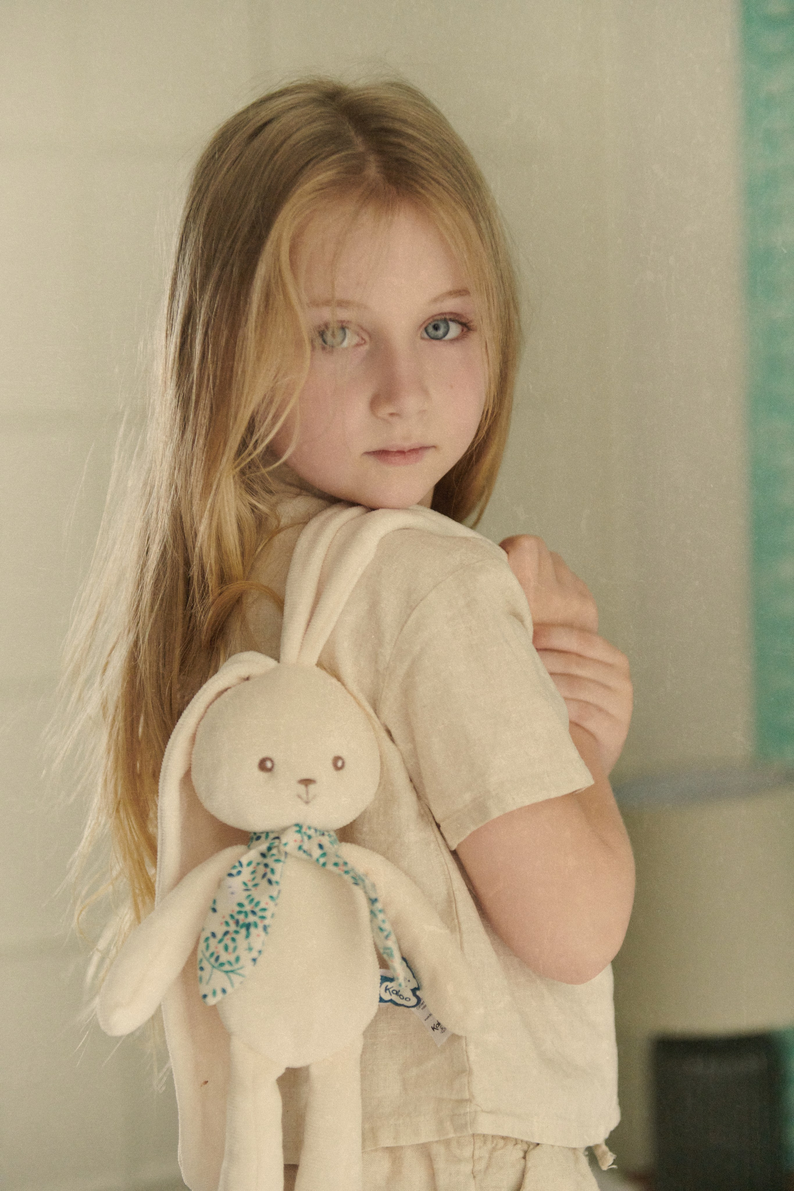 KIDS. Minimalist brand photographer & videographer | Raw sincerity. Pure Form