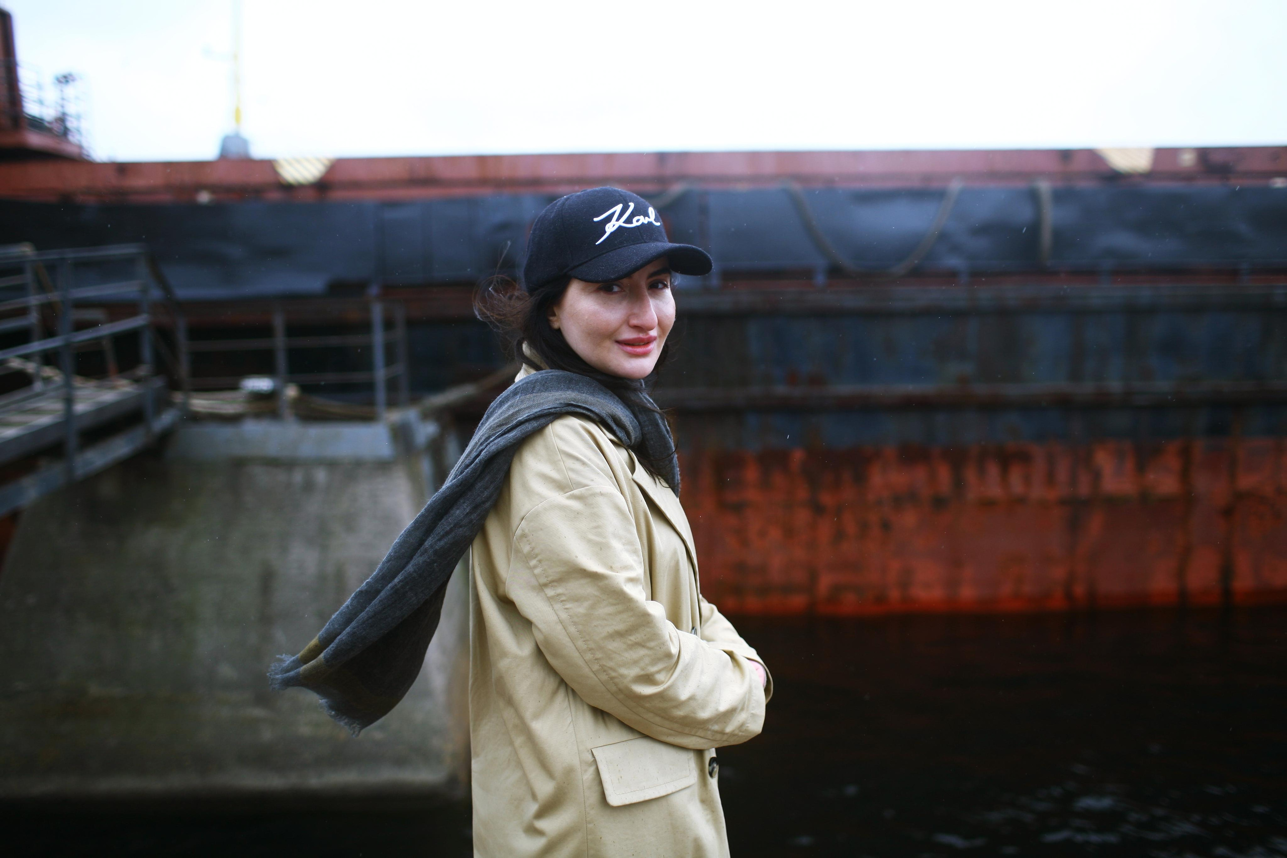 Portraits. Victoria Dini. Art photography in London / Folkestone, UK