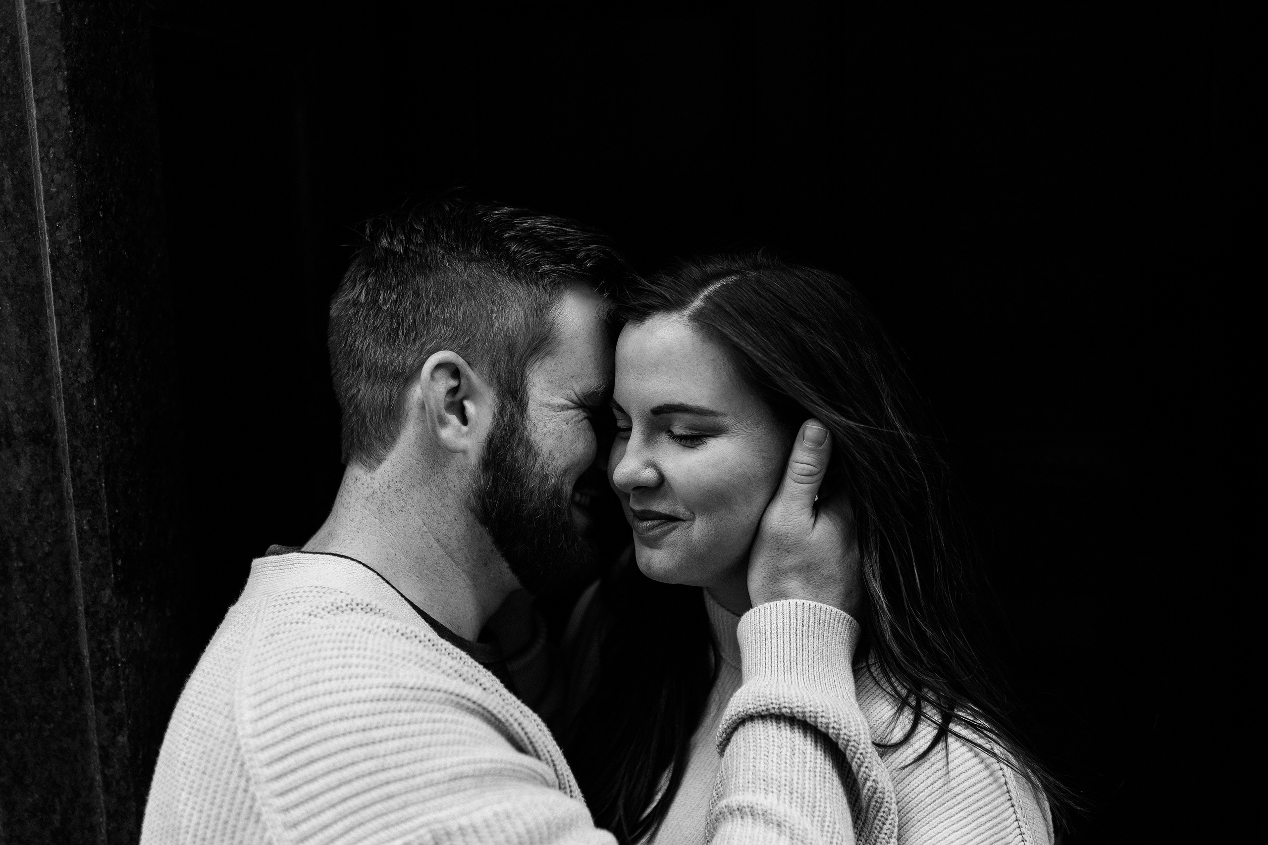 Kenna + Rob (Leadenhall Market + London City). LondonPhotoStory — Vacation Photographer in London