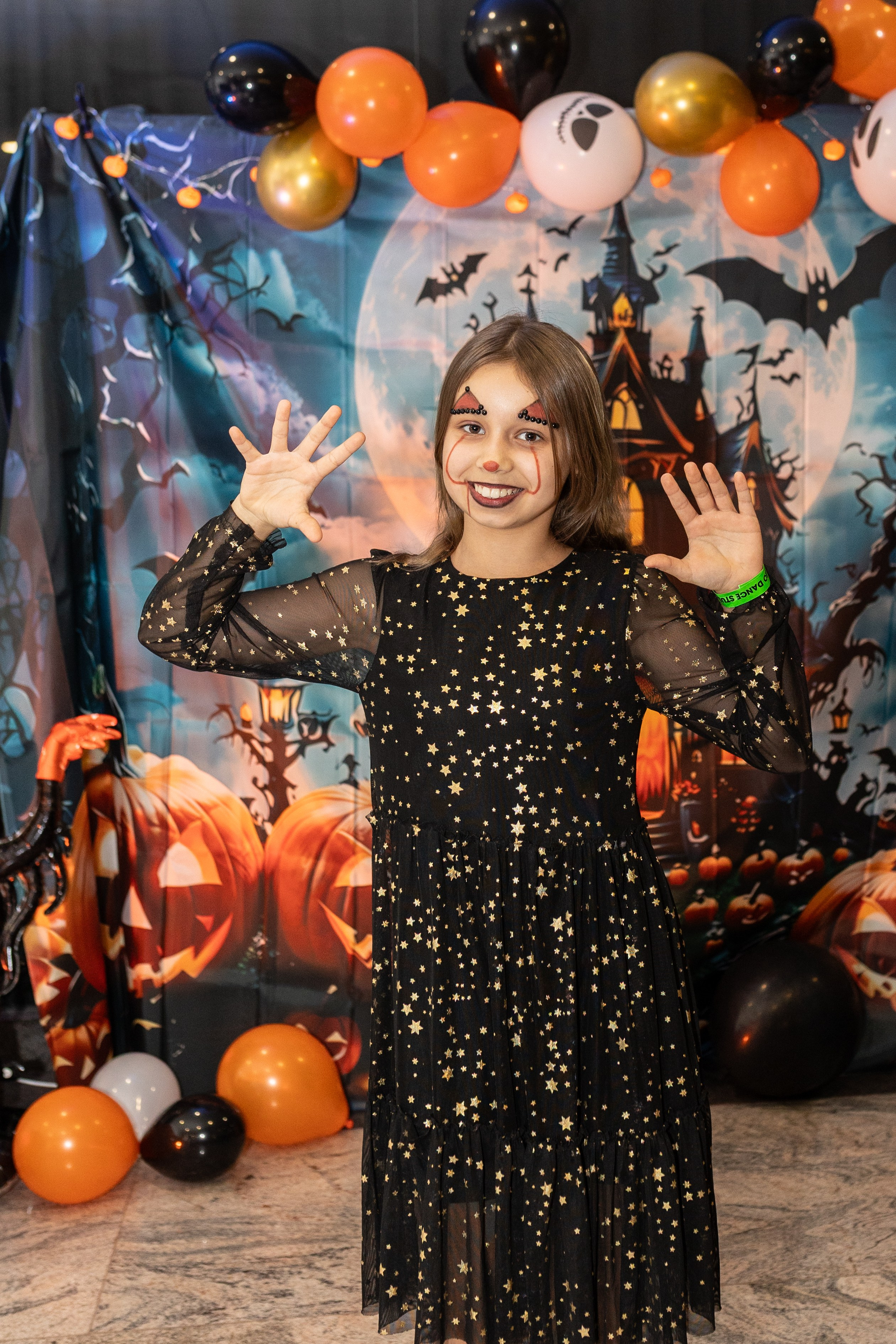 Leo dance studio Helloween 2025. Семейный и детский фотограф в Варшаве Мила Бобровская