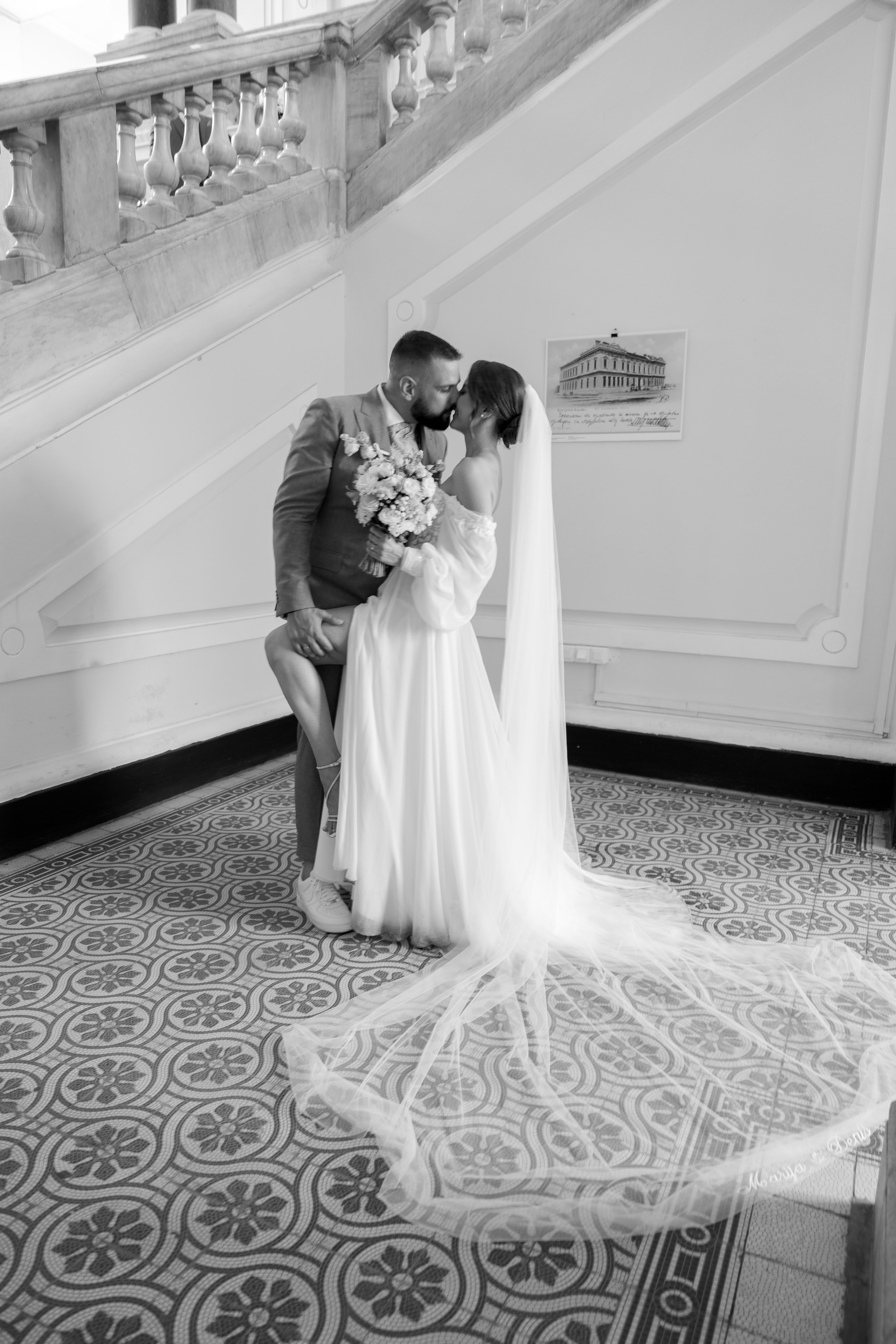 M&D|Between City Lights and Hidden Oasis. Black Sheep Produkcija| Wedding Photography and Wedding Films, based in Kragujevac, Europe / Fotograf i videograf, Kragujevac, Srbija