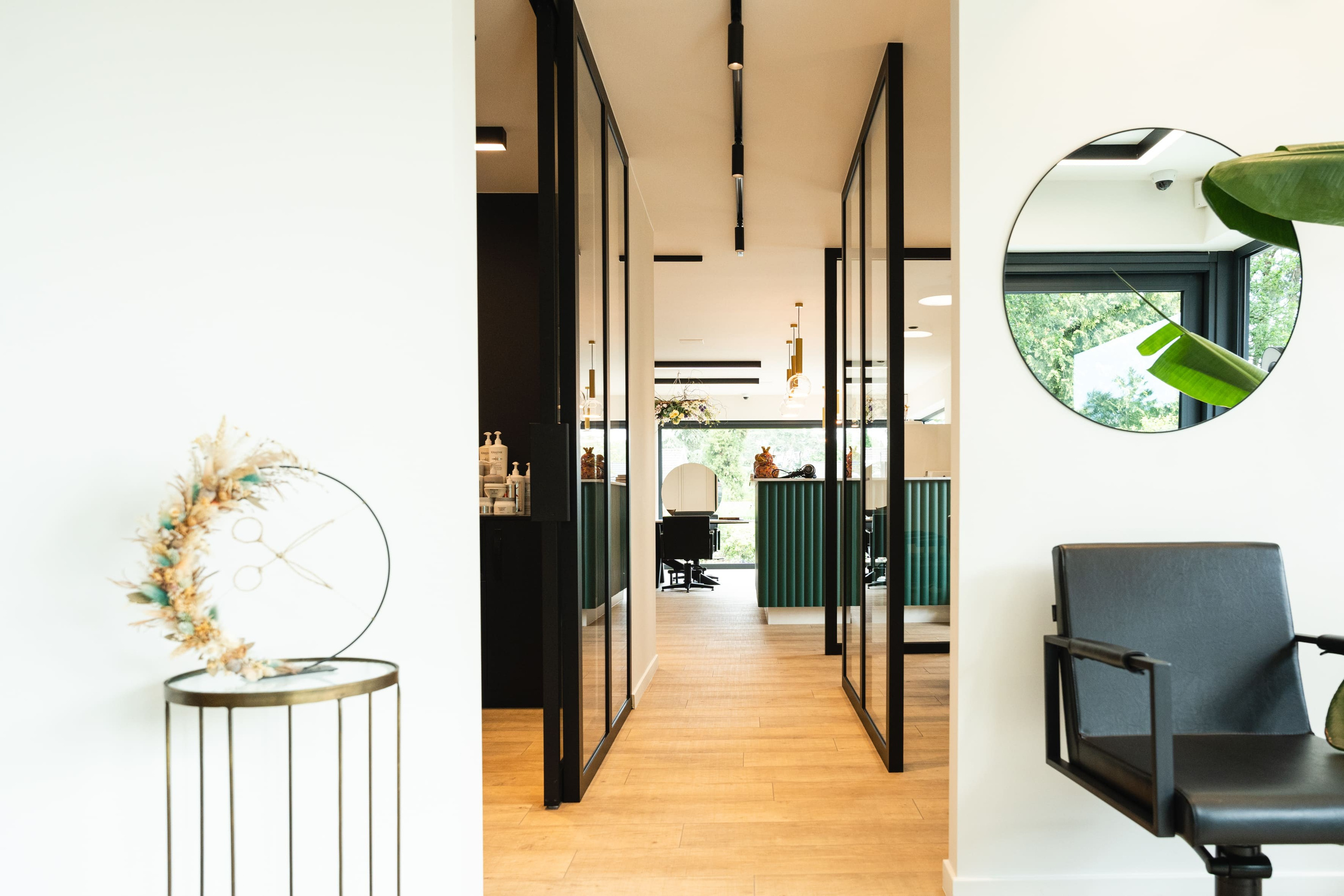 Hair & Beauty Shoot. Little Birdie – Jouw familie- en huwelijksfotograaf in België en daarbuiten