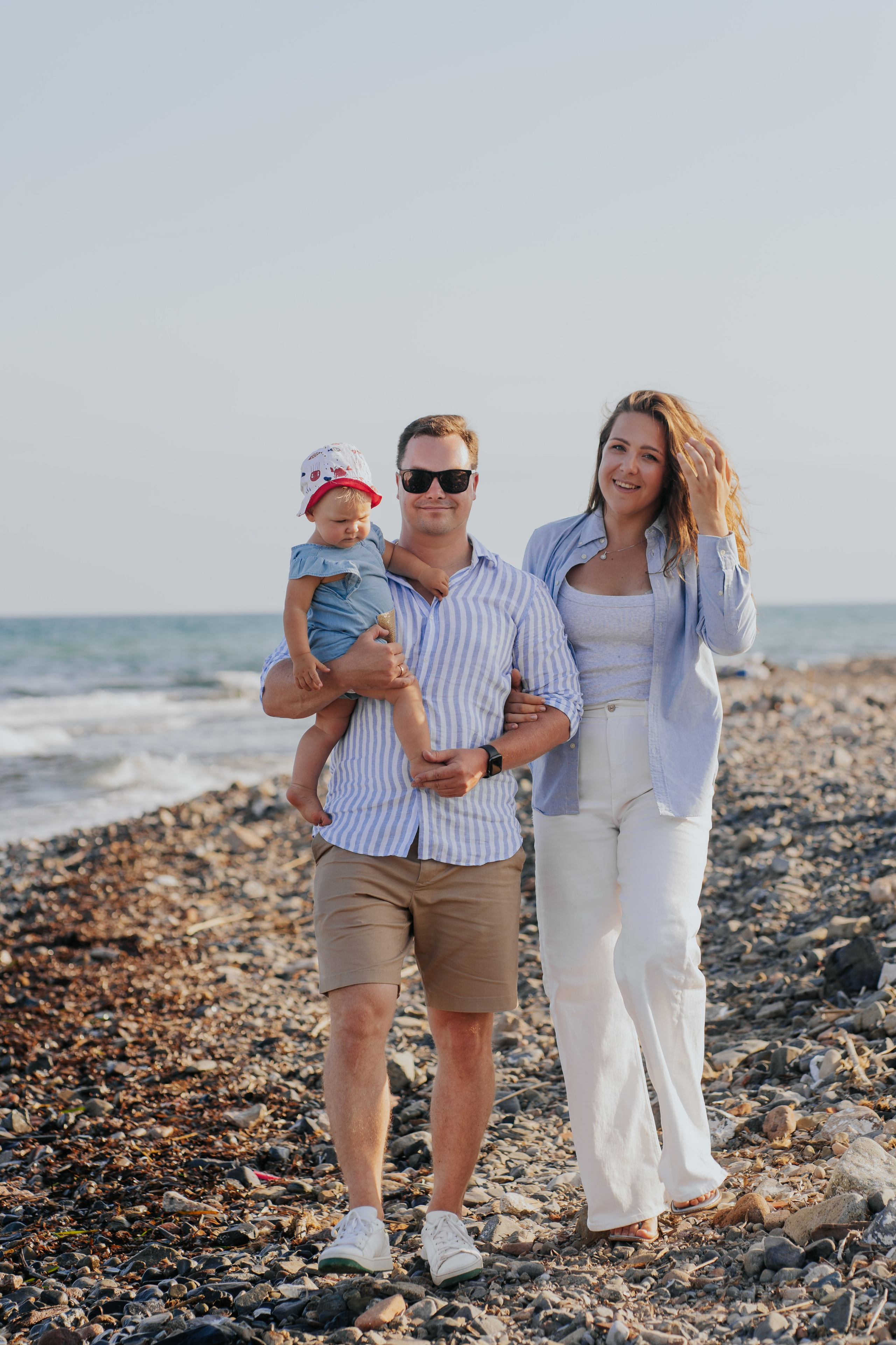 Family in Cambris. DiaFoto — Wow Photographer in Barcelona | Premium Barcelona Photoshoot Experience