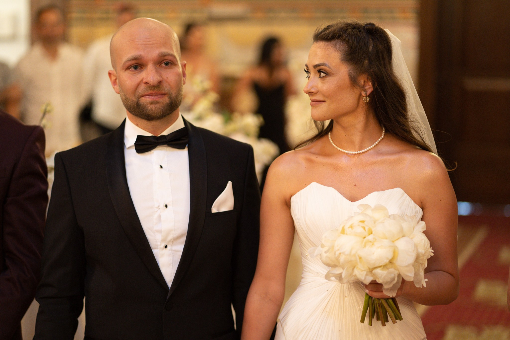 Fotograf Nuntă & Botez București - Mihai Popa | Dincolo de oameni, imortalizez emoții!