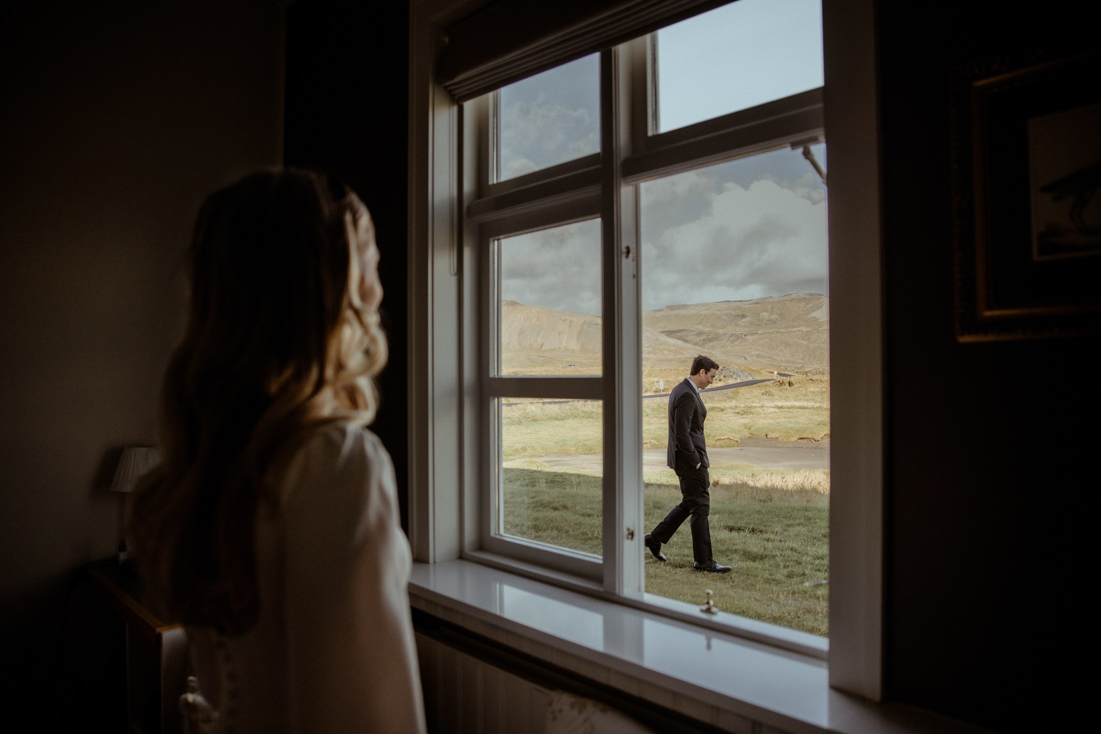Iceland elopement at Budir Black Church | Snæfellsnes wedding by Iceland elopement photographer & videographer. Iceland elopement photographer & videographer
