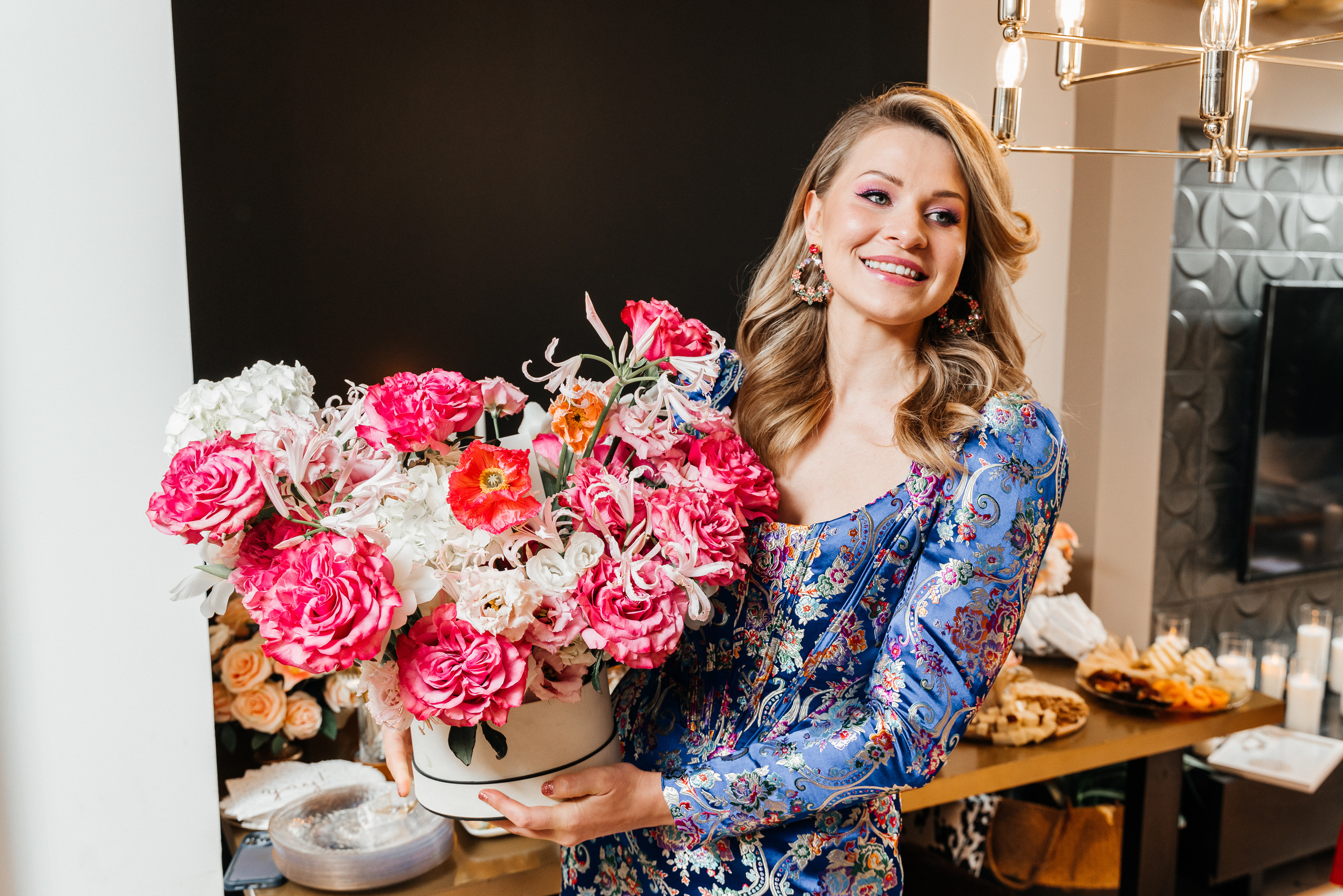 Birthday party photoshoot in London. Photographer in England Ekaterina Romanova