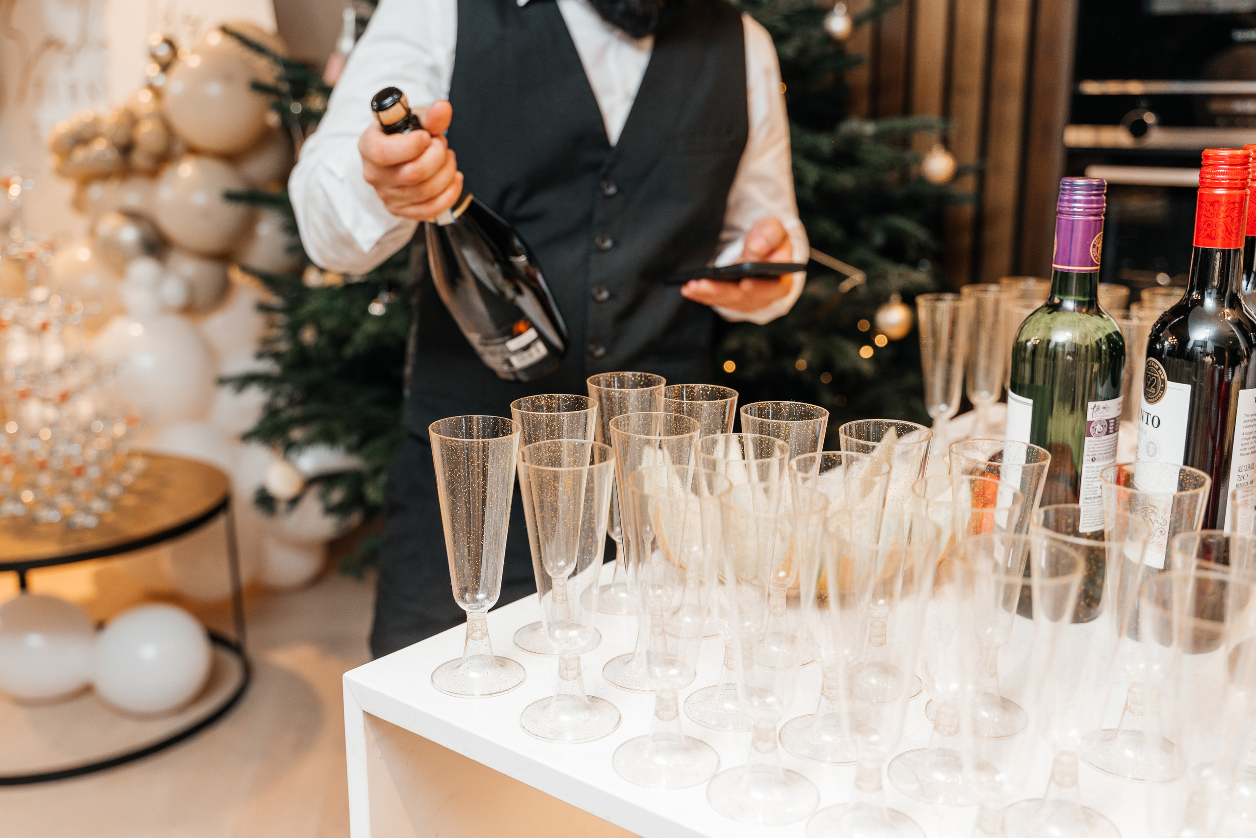 Birthday party photoshoot in London. Photographer in England Ekaterina Romanova