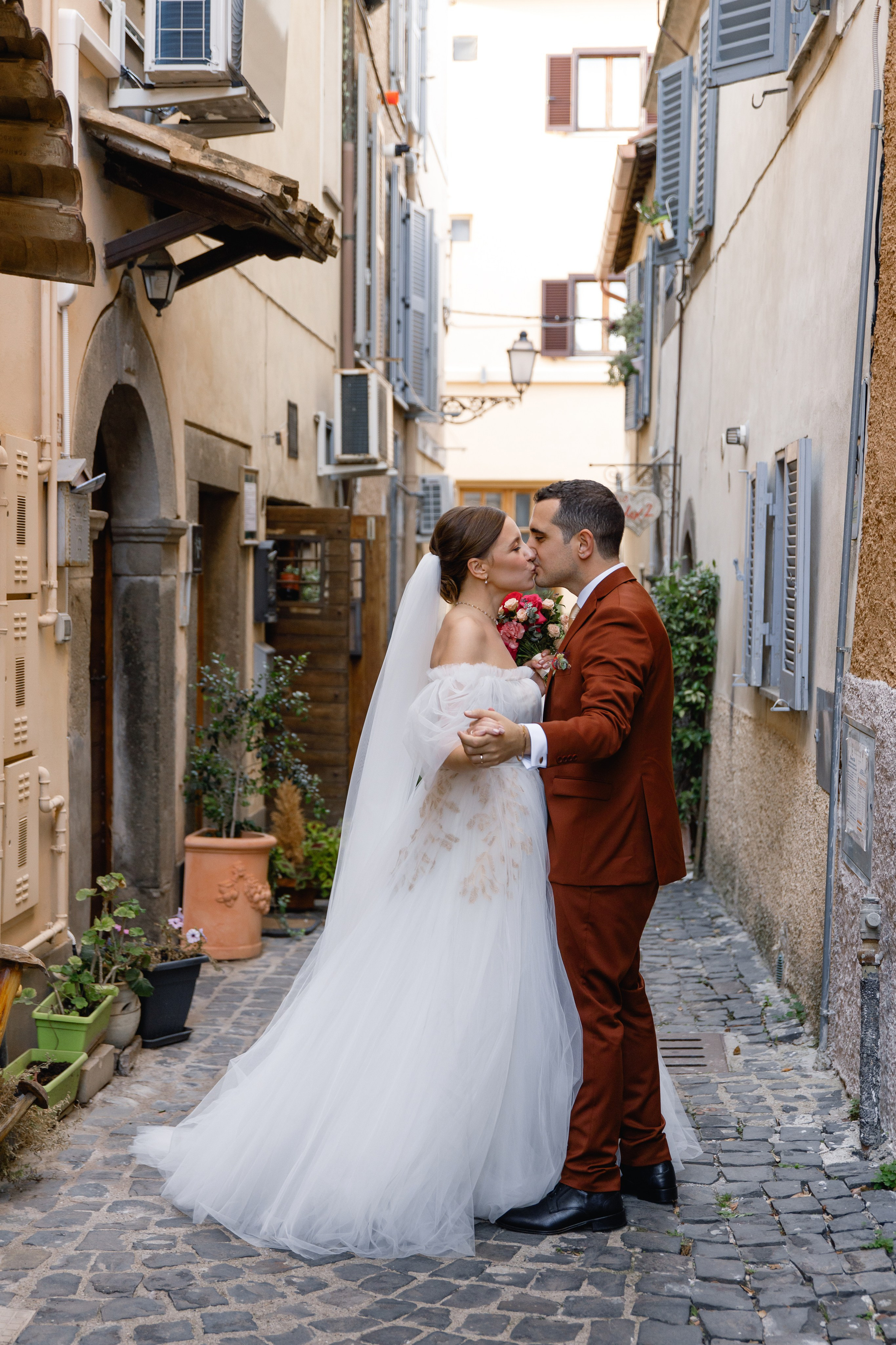 Wedding Photographer in&nbsp;Rome Italy Tuscany Como Puglia Amalfi Sicily