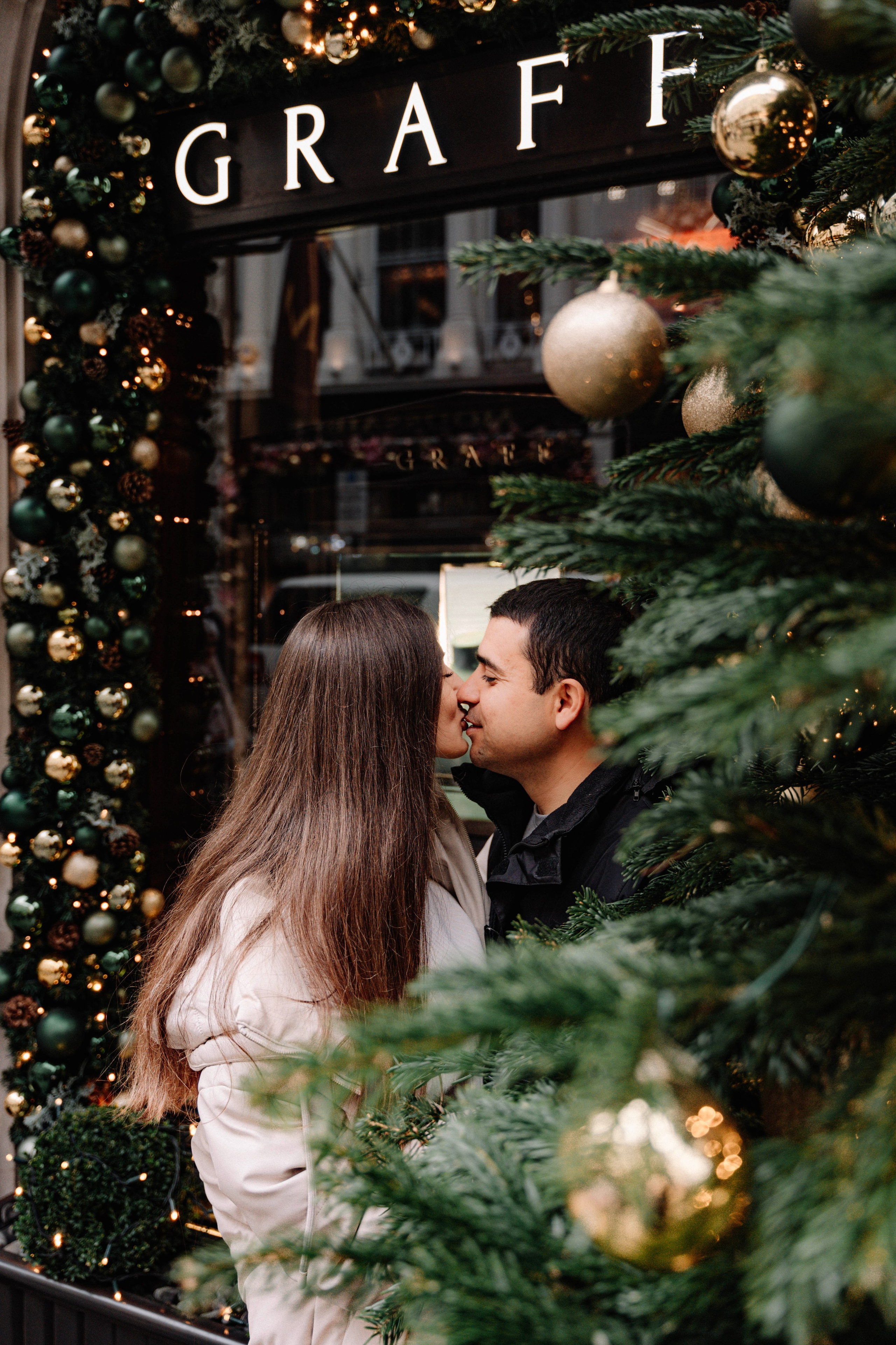 Oleh Aleksandra. Tonya Kyrylenko photographer in London