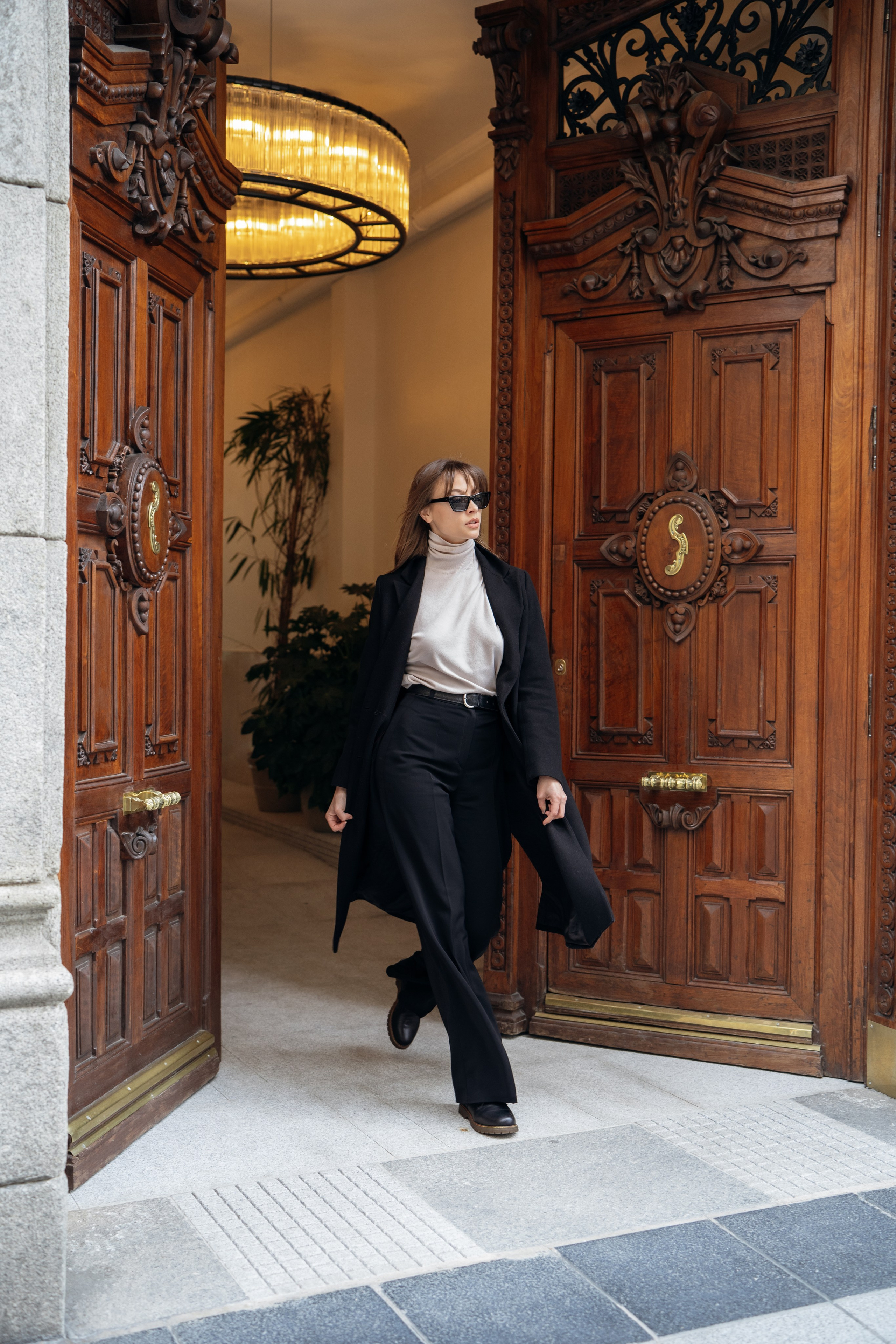 Fotografía lifestyle Madrid. sesión de fotos en estudio Madrid. sesión fotográfica individual Madrid. Fotógrafo en Madrid, España. Alyona Belyaninova