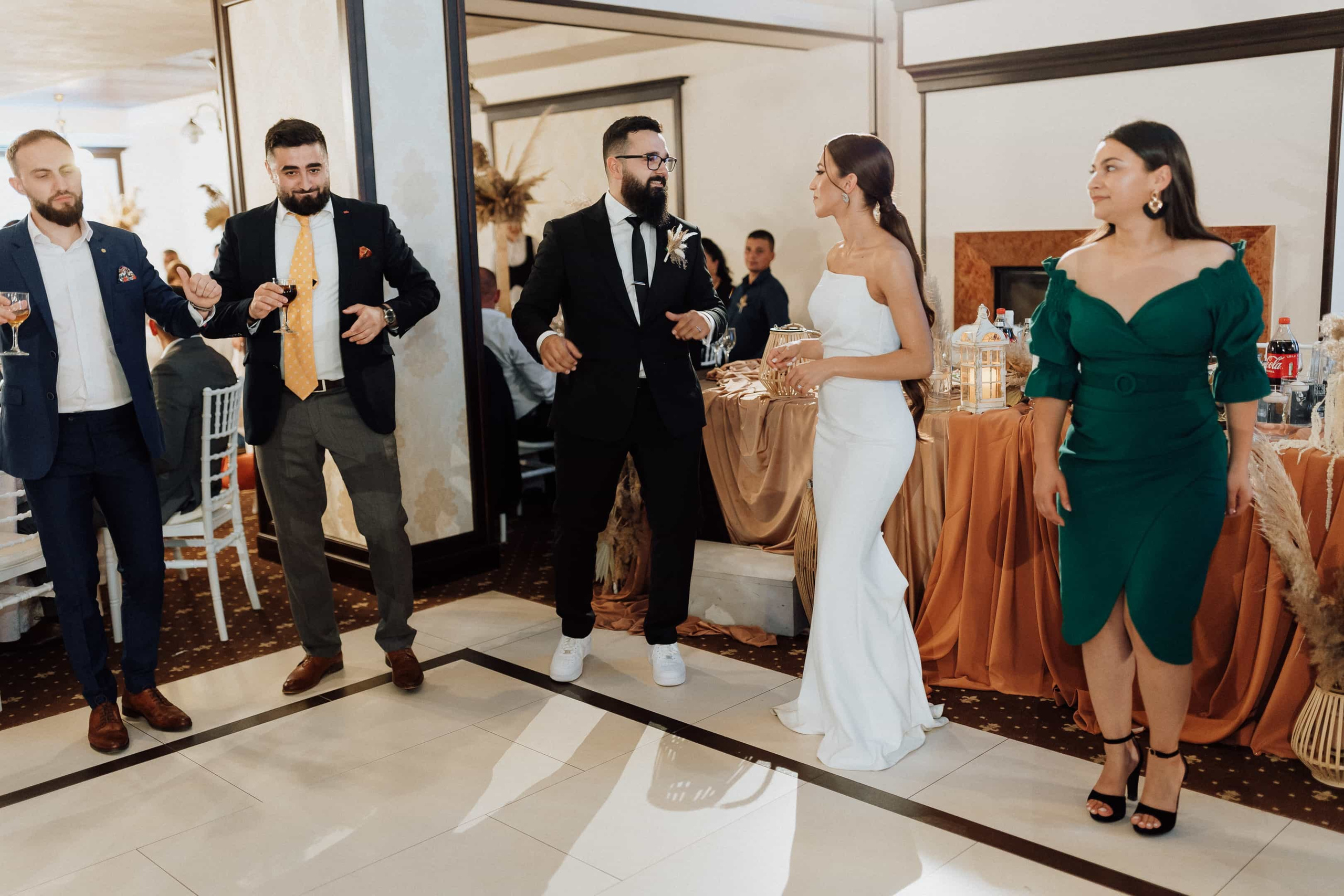 Stefanel & Elena. MovieFrames.ro