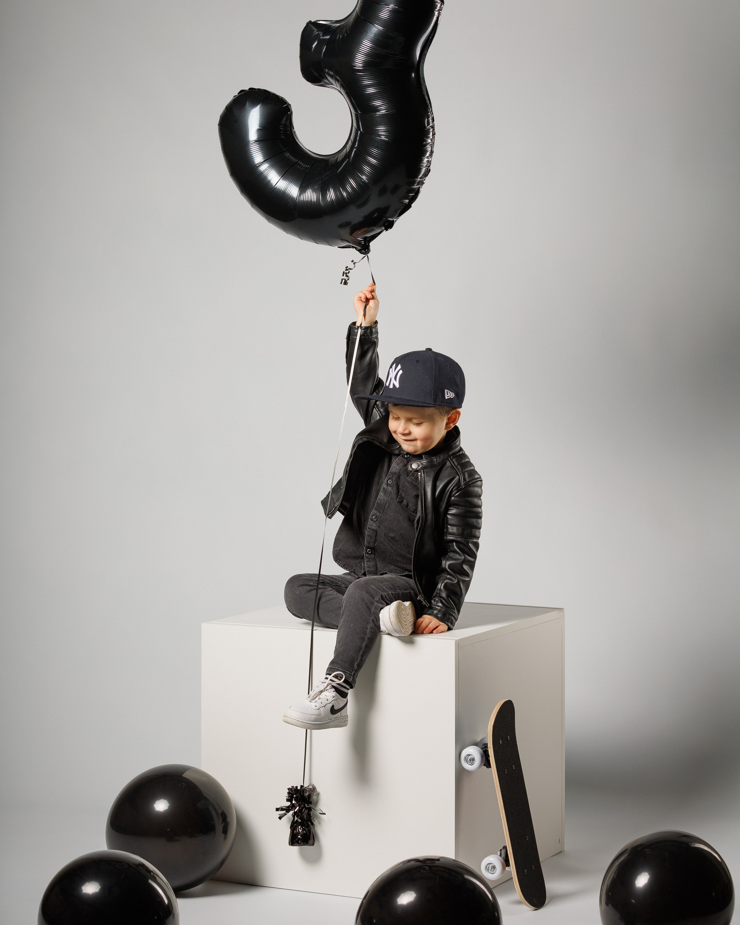 ValStudio. Https://valphoto.wfolio.pro/