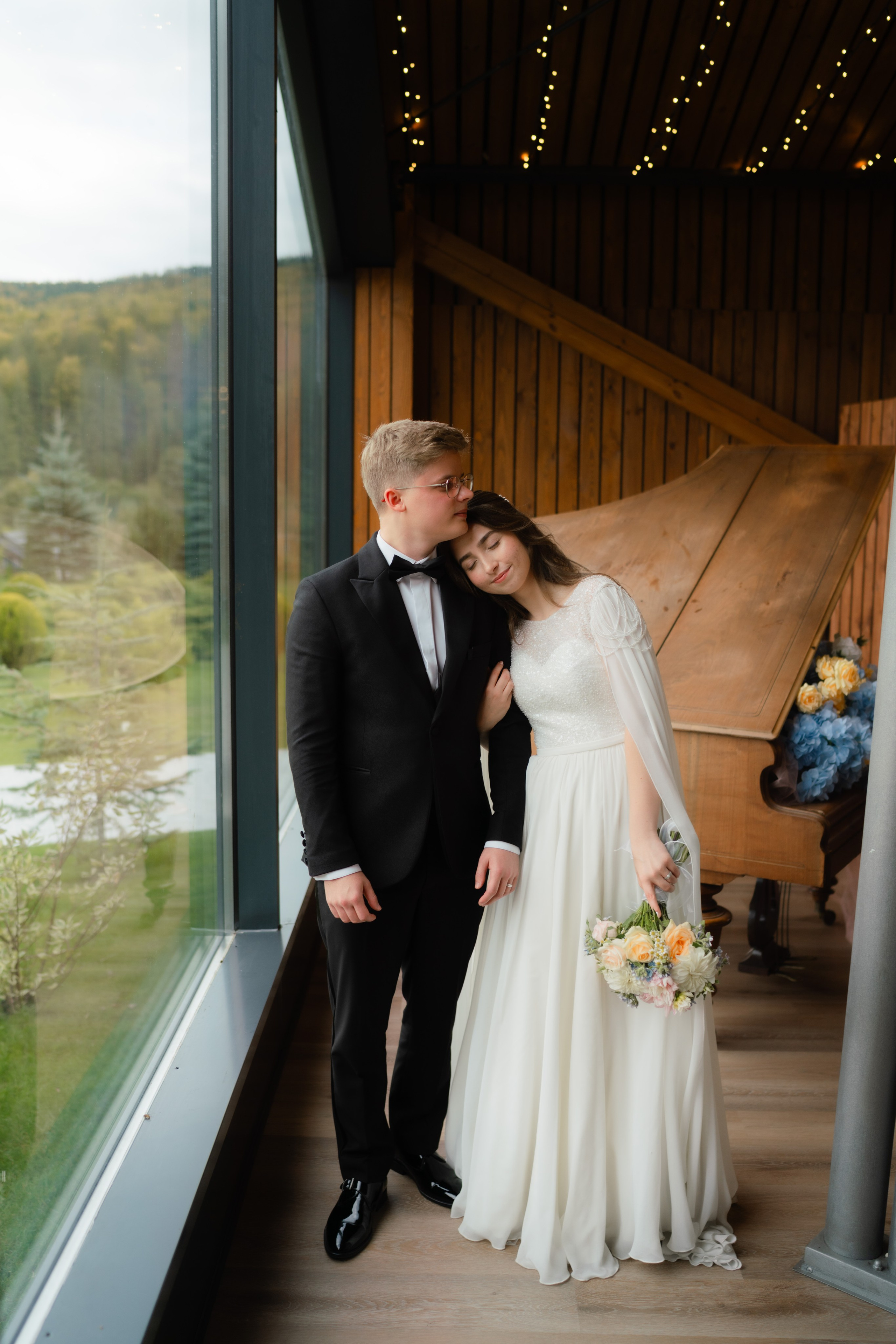 Miruna | Ruben Preview. Main