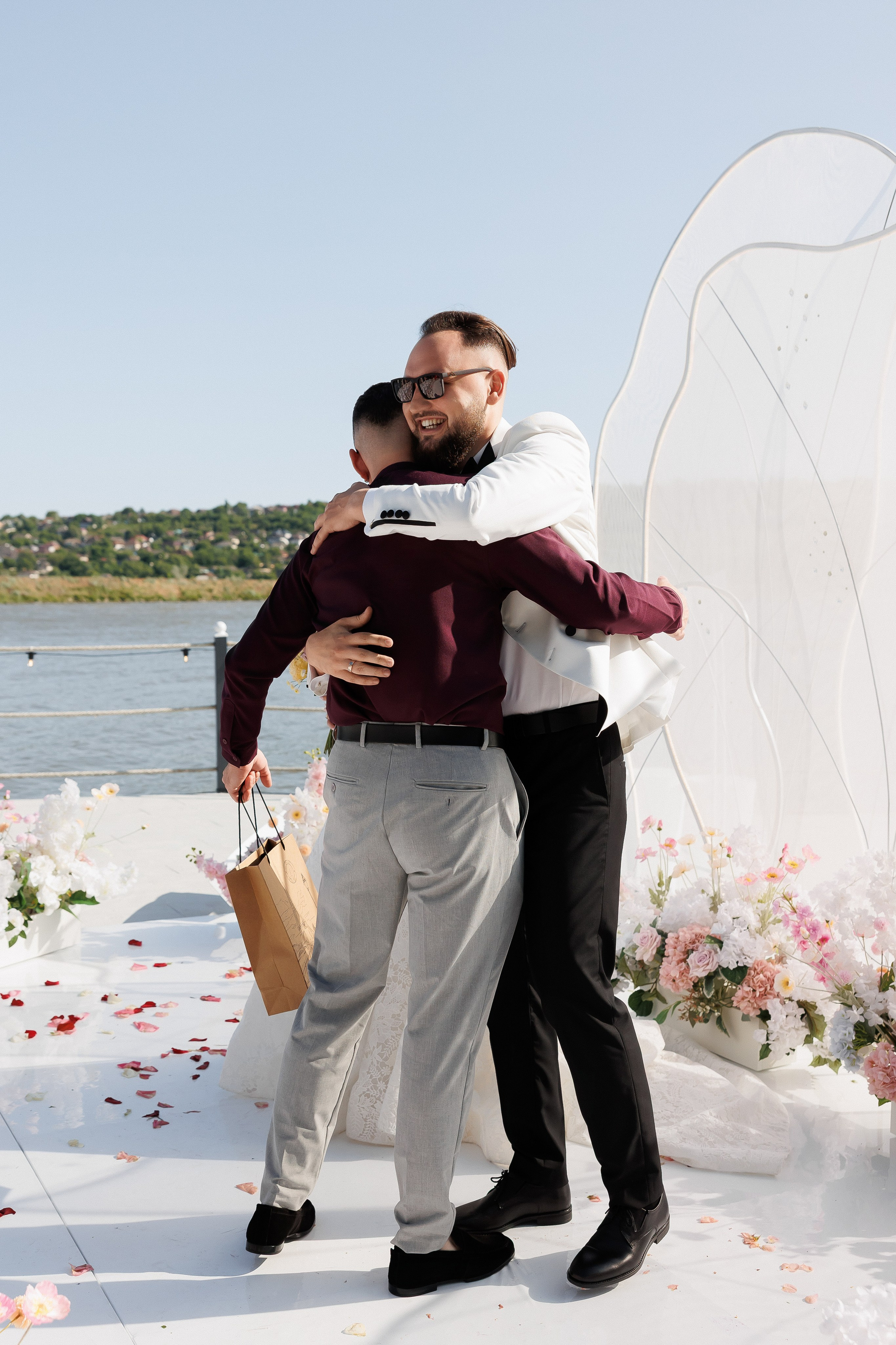 Florin & Corina — Complexul Turistic Costesti — Wedding Day. Servicii Foto și Video 067188353