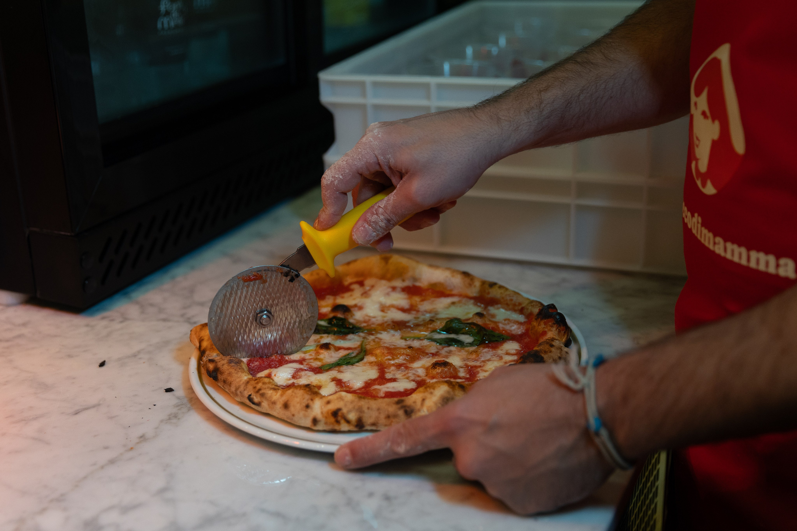 MAMMINA. Elizaveta Razumova: Cinematic Photography for Love, Weddings, Portraits & Brands