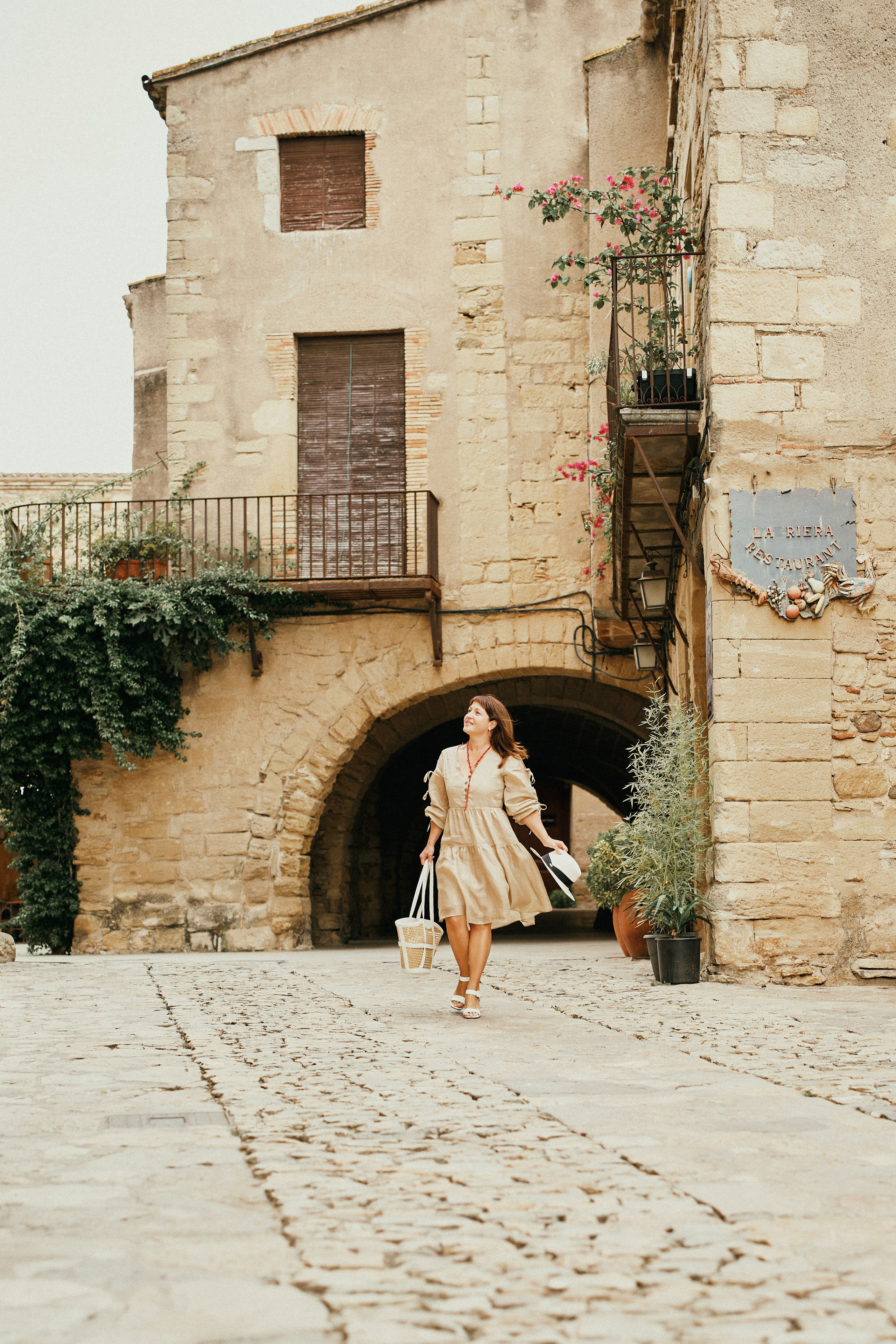 Peratallada. Лариса. Фотограф в Барселоне Жанна Захарченко