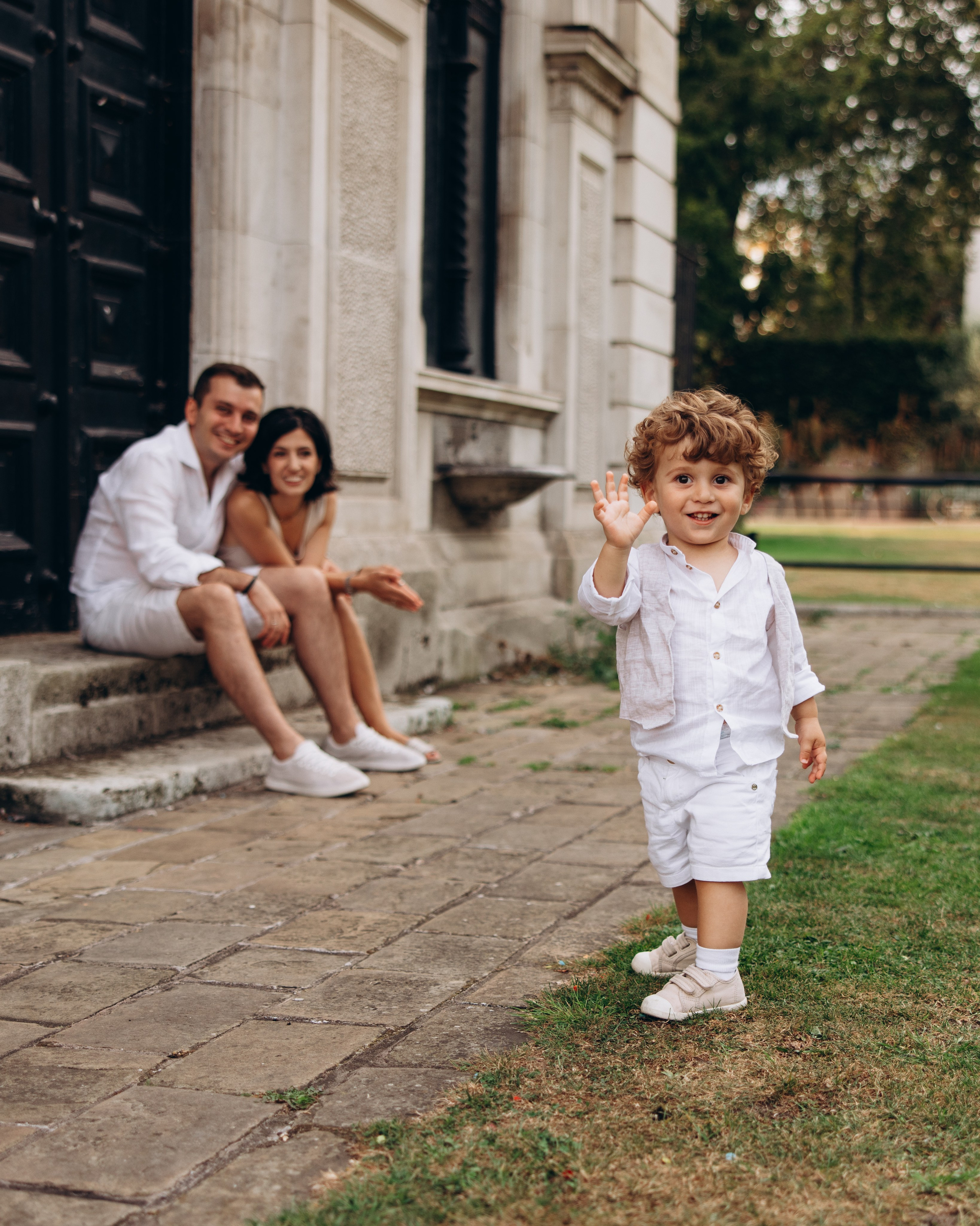 Valerik with parents (Hyde park). Anastasia Klink, Photographer in London