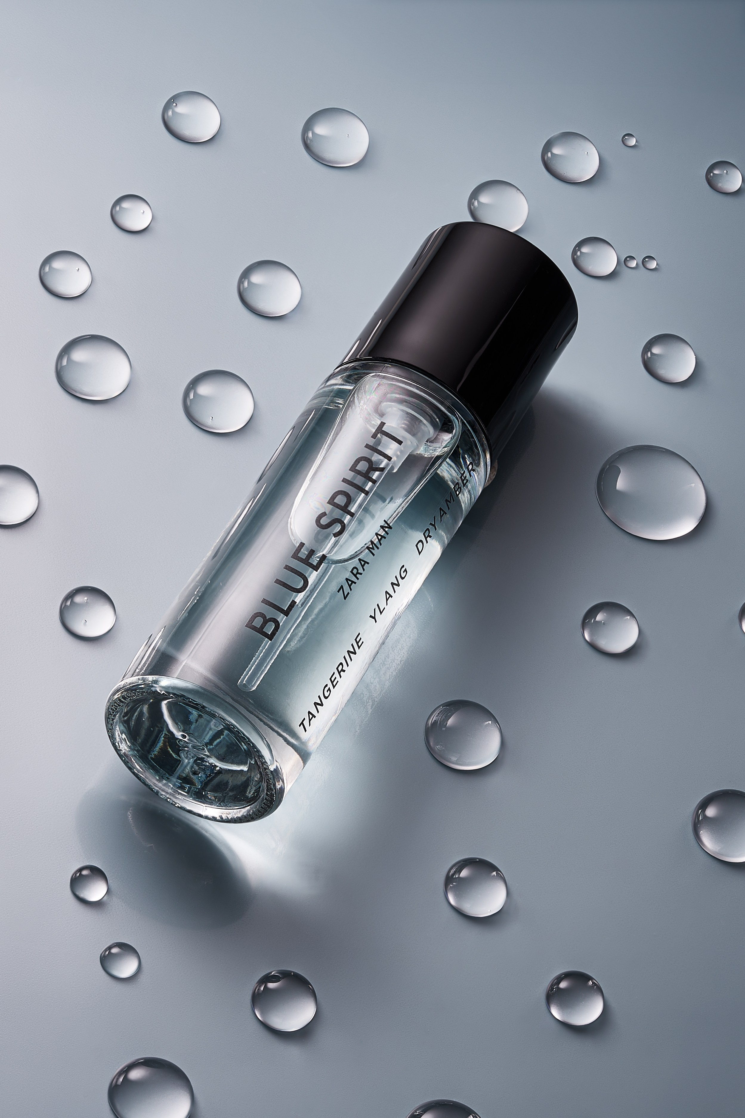 Professional advertising photography setup with lighting and camera