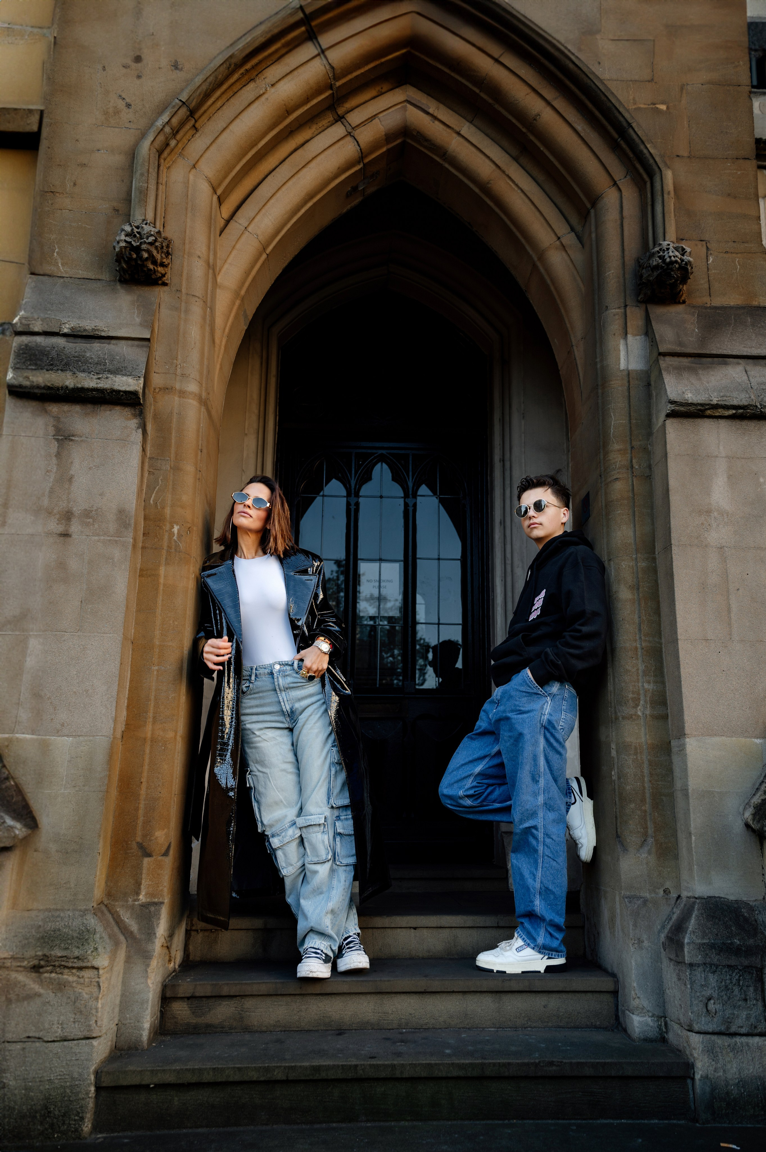 Tower Bridge+Westminster Carmela with son. FAMILY AND WEDDING PHOTOGRAPHER IN LONDON MARINA RIVA