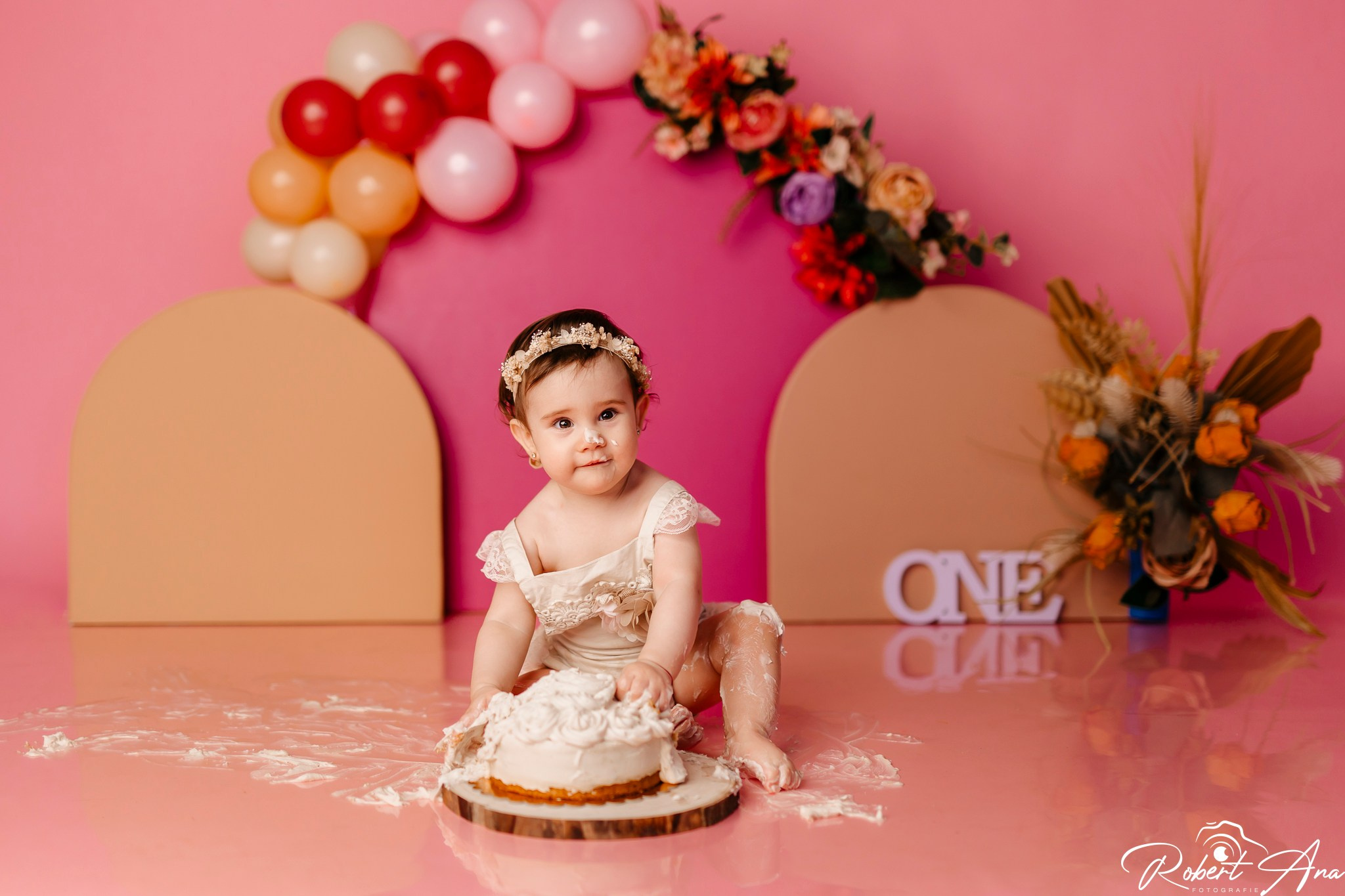 SMASH CAKE. Robert Blaj - Fotograf Nuntă Iași