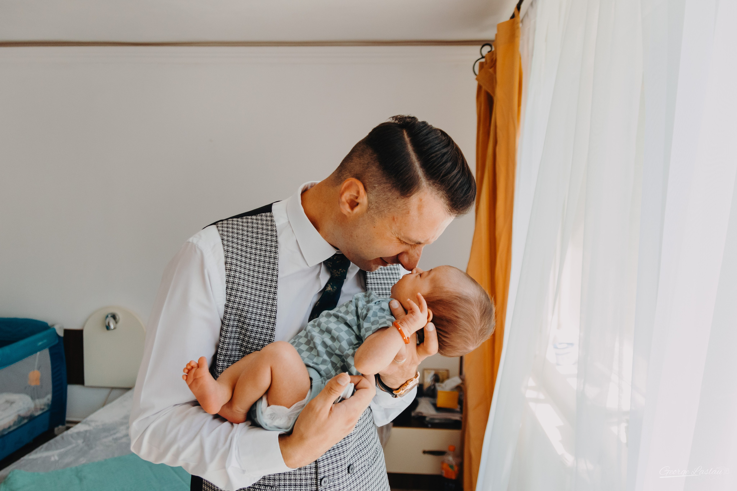 Eric Cristian. George Laslău Fotograf