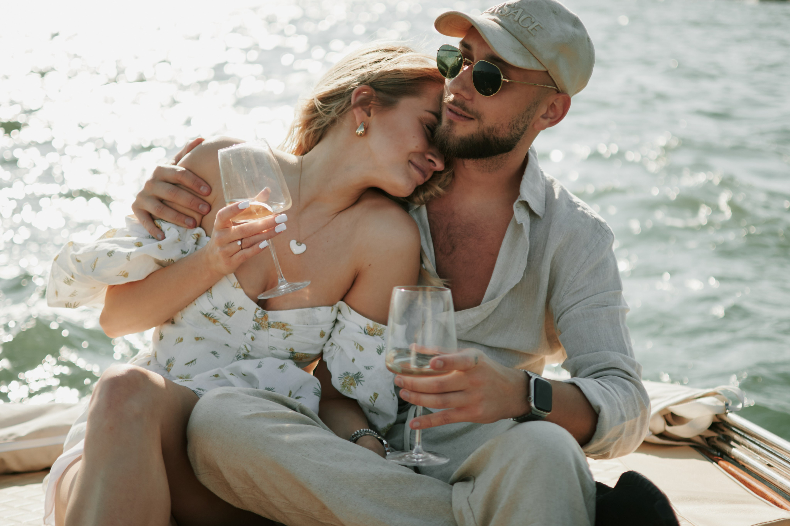 Surprise Engagement Photoshoot in Venice on a Boat. Photographer in Venice, Italy. Yana Zotova