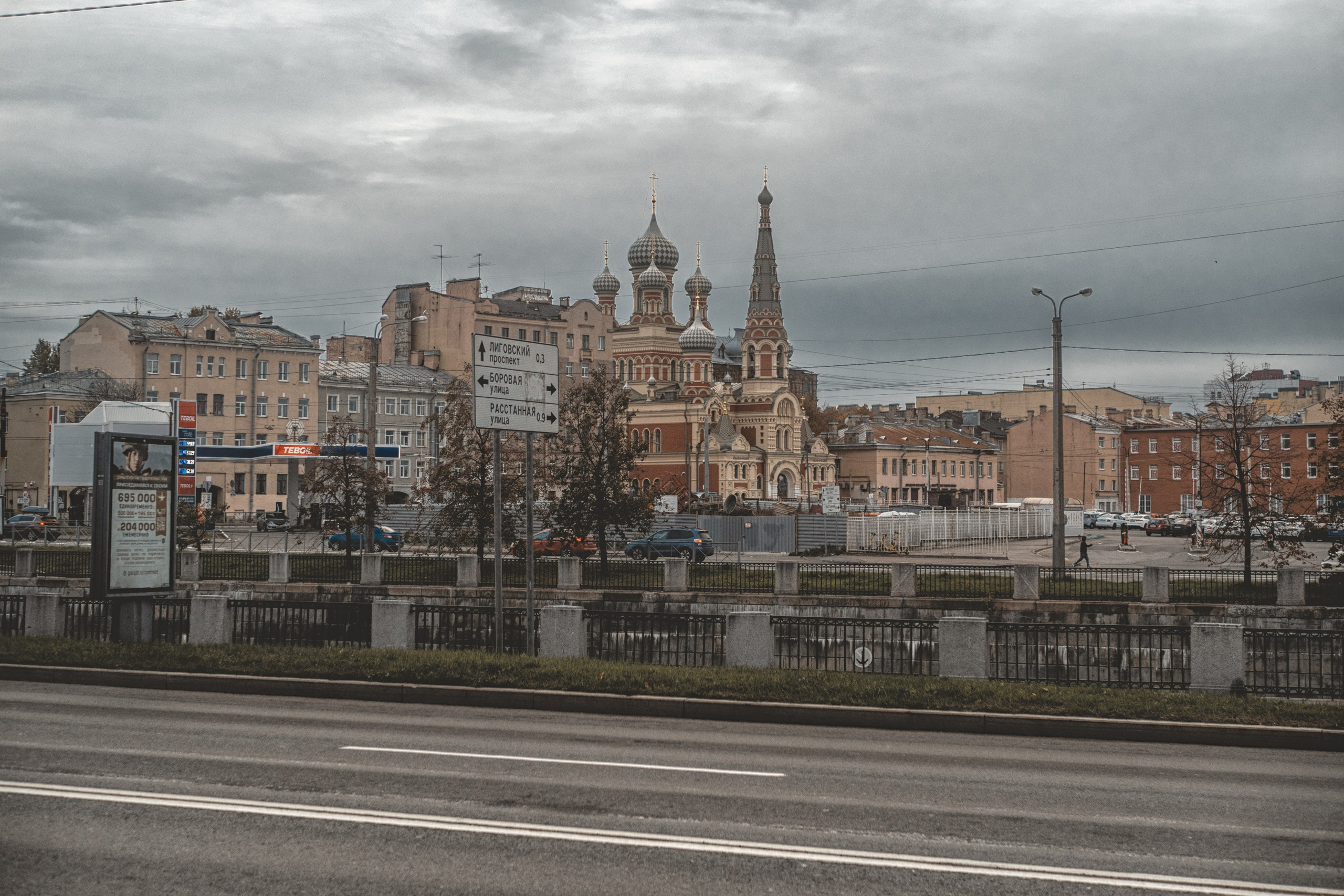 Saint-Petersbourg. Photographe sur Cote d’Azur. Portraits de familles, couples, enfants, événements