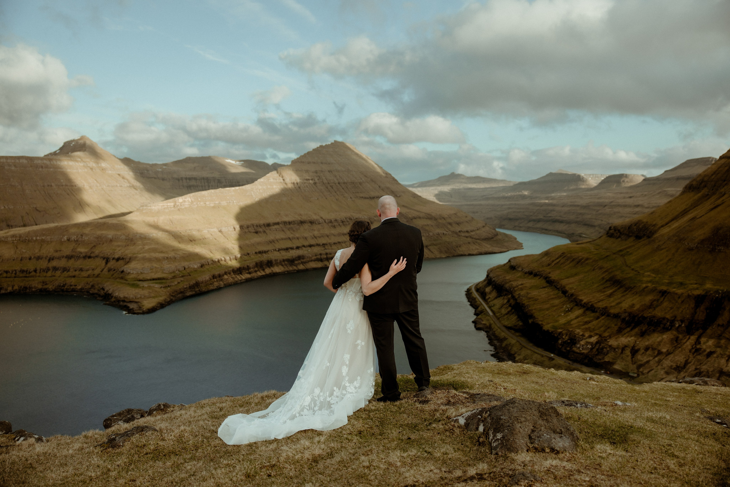 Faroe Islands elopement | Adventure wedding in Faroe Islands. Iceland elopement photo and video | Nikolaichik Photo