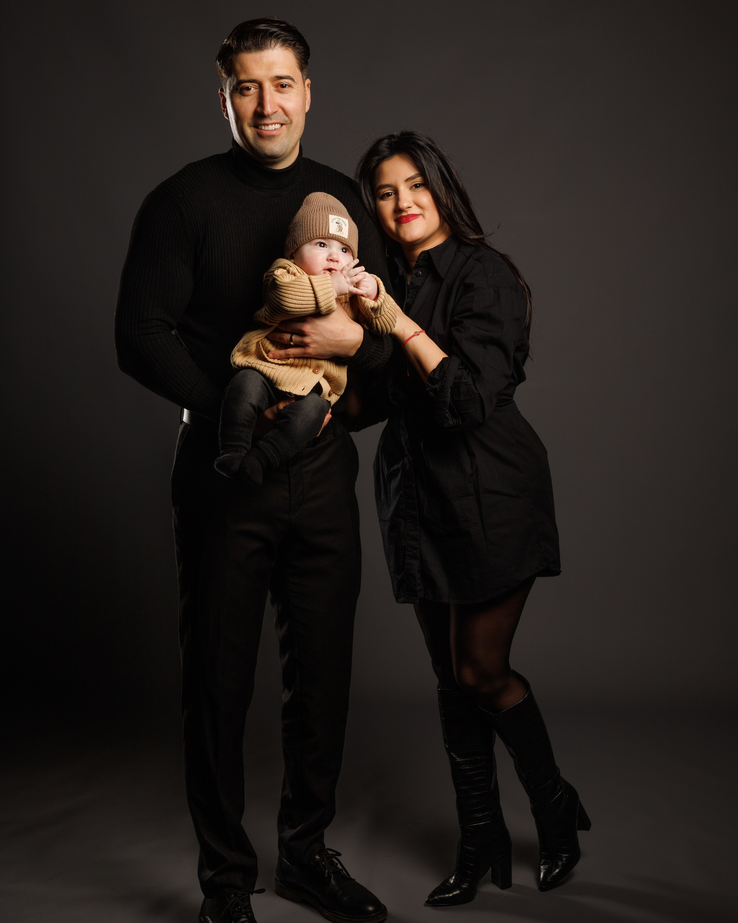 ValStudio. Https://valphoto.wfolio.pro/