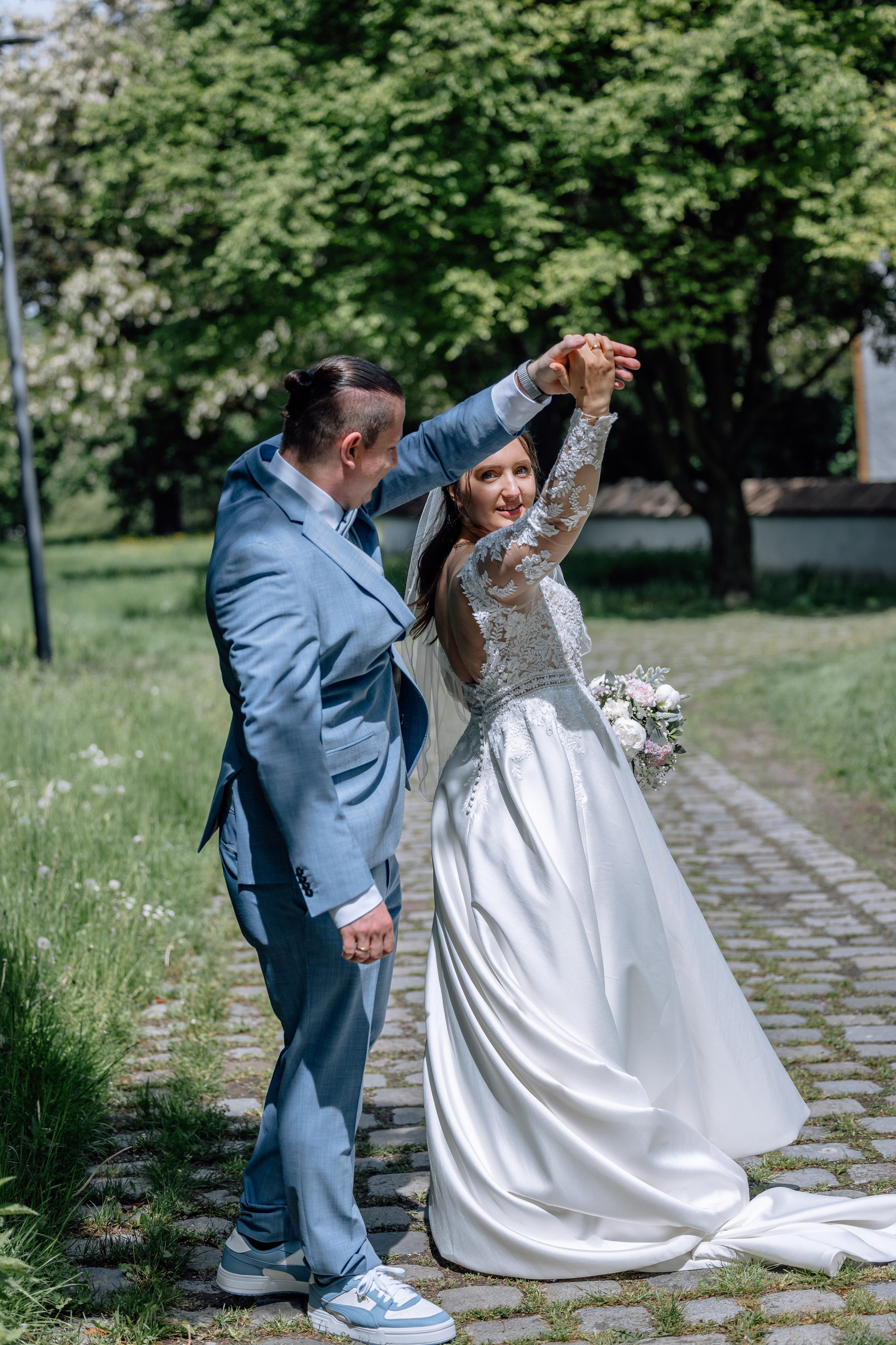 Trauung und Taufe: Heilig-Kreuz-Kirche. Hochzeitsfotograf München Taufe Familienfotograf Tanja Mauke