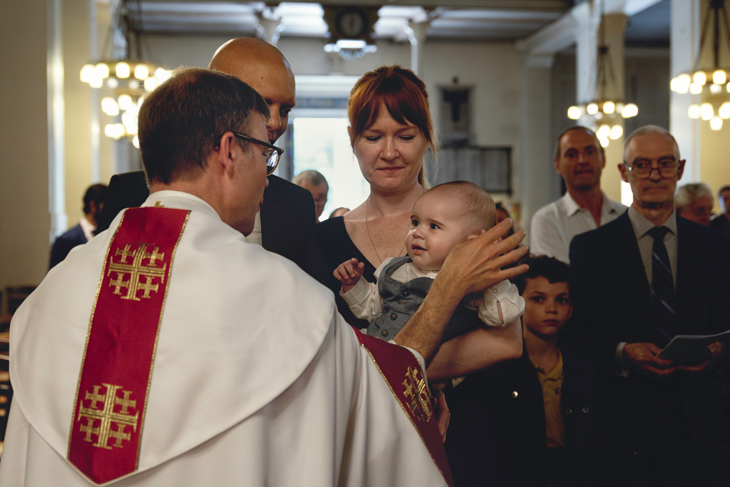 Baptême. Photographe sur Cote d’Azur. Portraits de familles, couples, enfants, événements