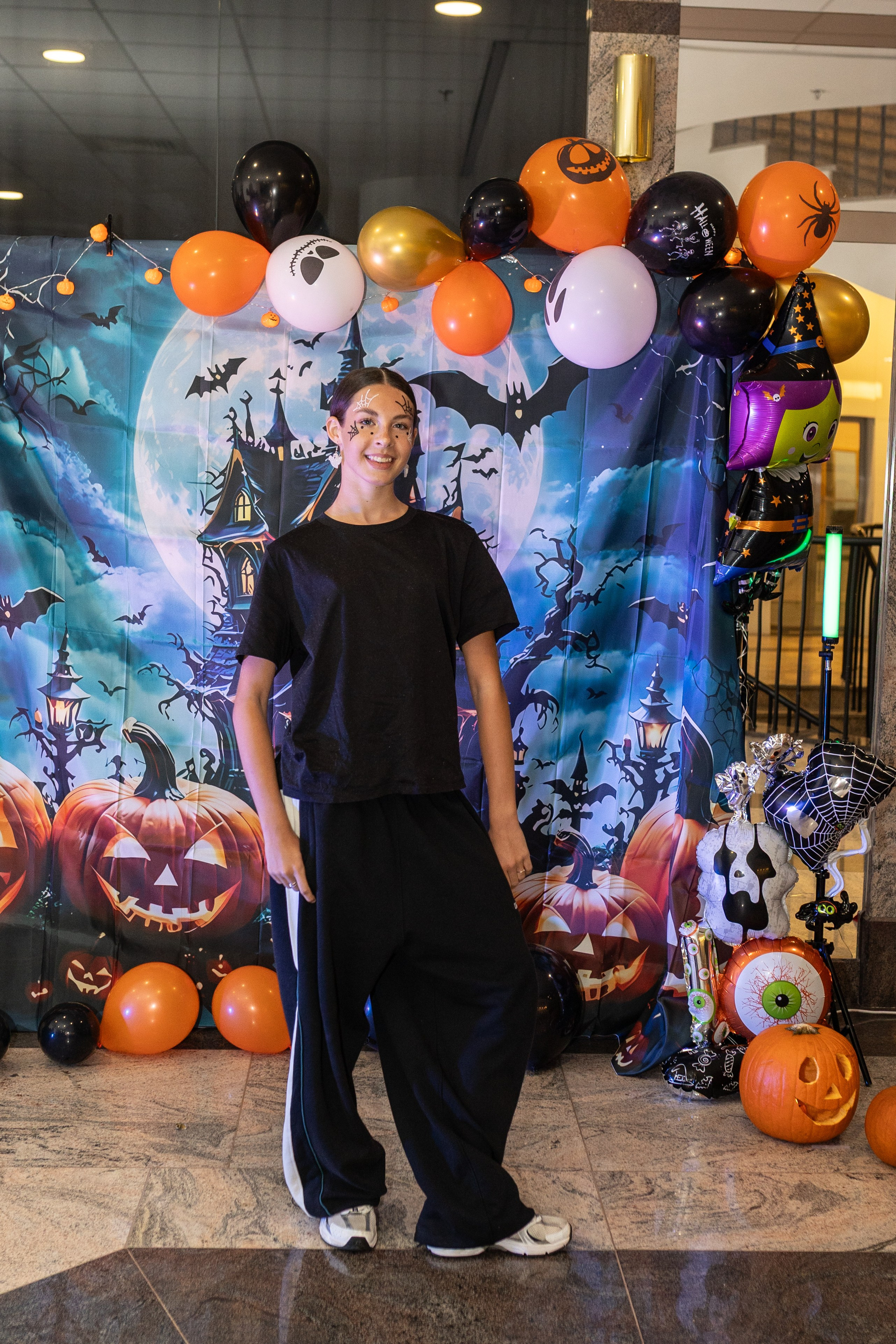 Leo dance studio Helloween 2025. Семейный и детский фотограф в Варшаве Мила Бобровская