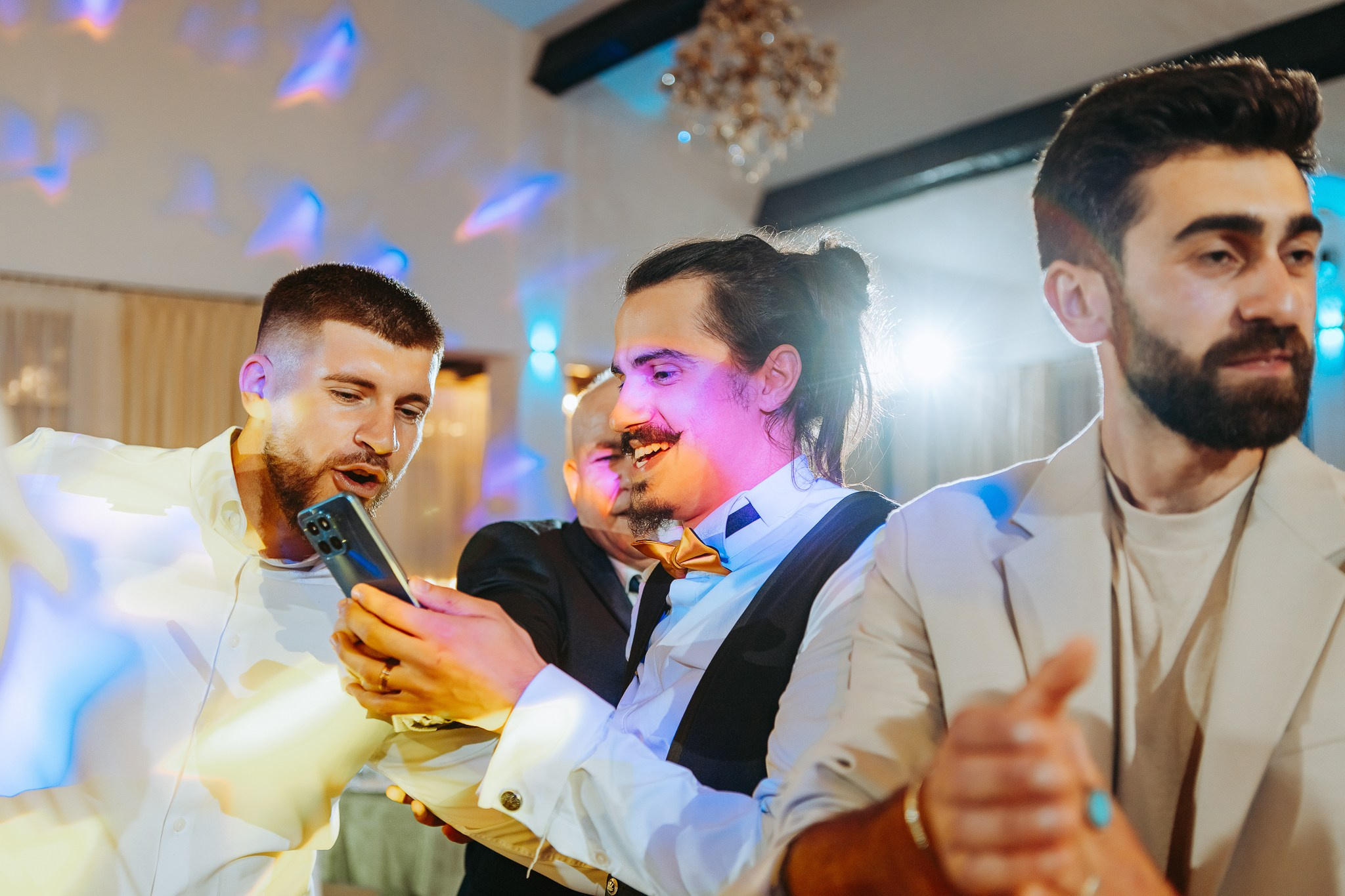 Radu si Diana. Wedding photographer and videographer