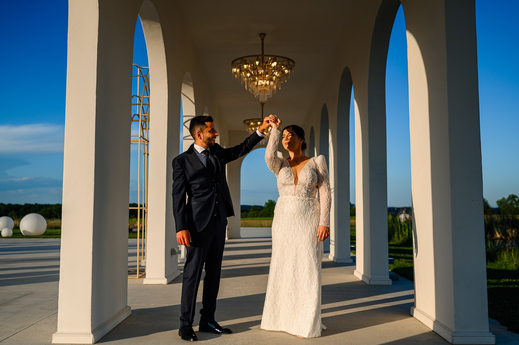 Anca & Alex. Mugurel Olteanu Fotograf