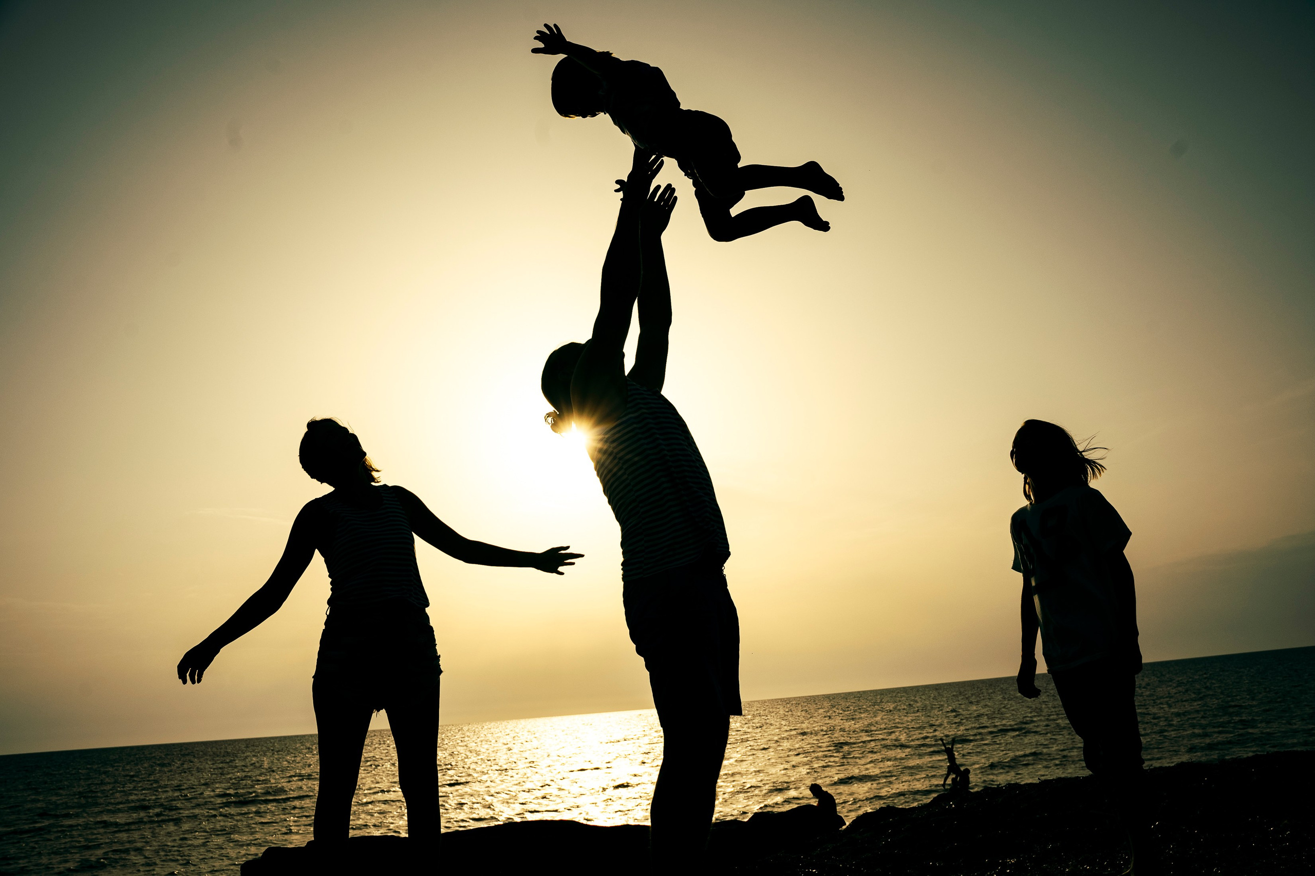 Portfolio Irina. Семейные лагеря в Европе с Ниной Янечковой и Ириной Зиновьевой