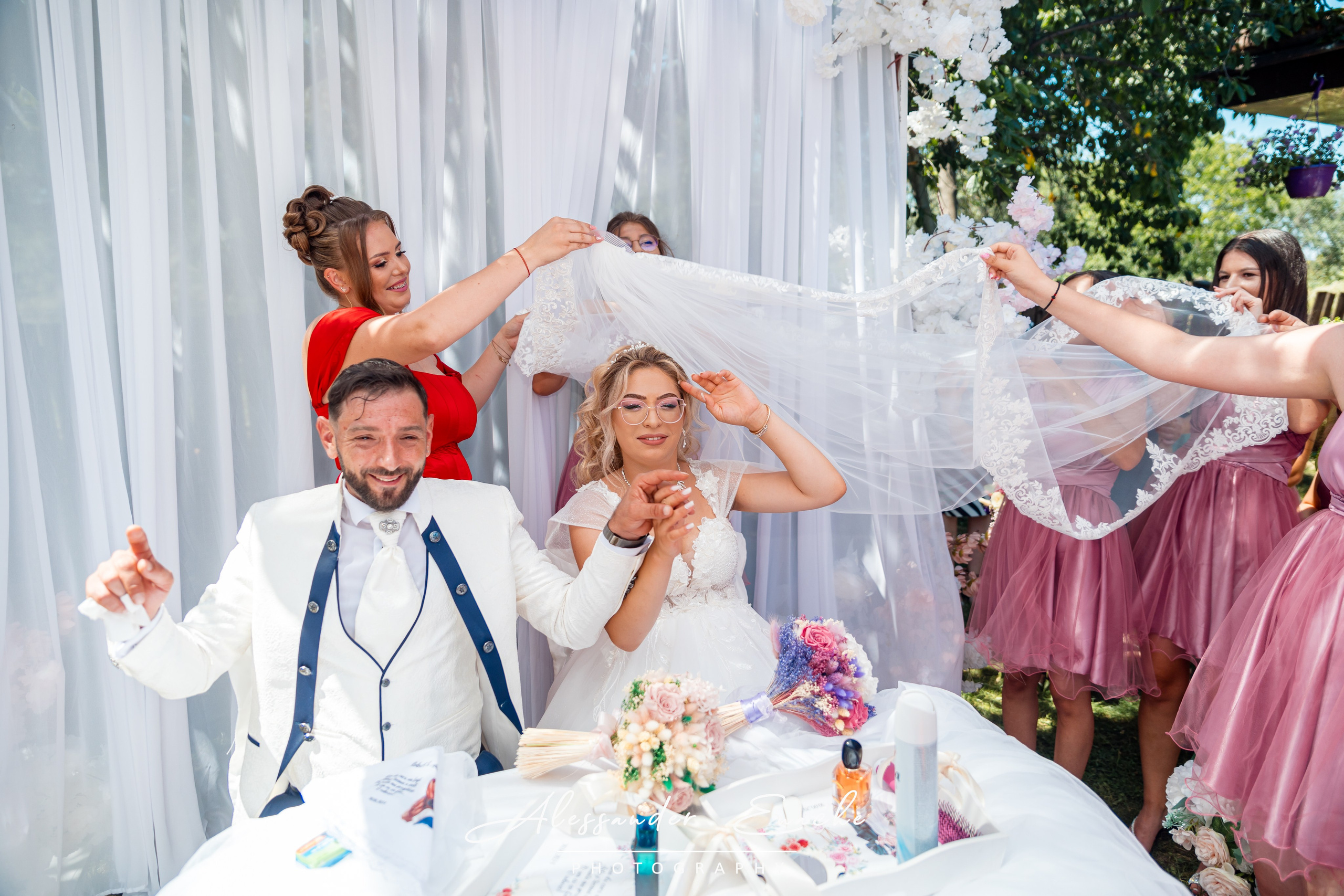 Robert & Ana Maria. Fotograf prin #Piatraneamt-Alessander Enache