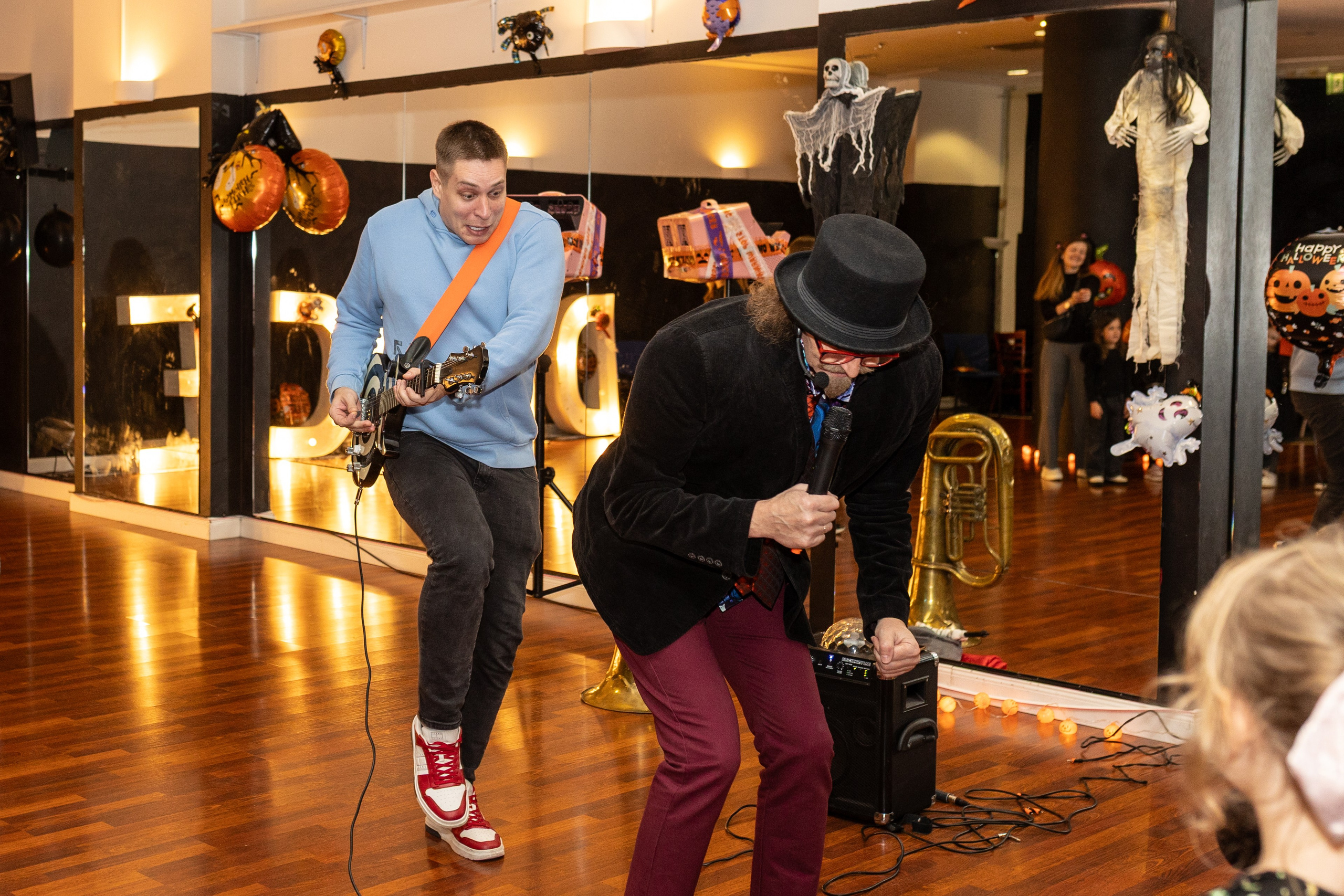 Leo dance studio Helloween 2025. Семейный и детский фотограф в Варшаве Мила Бобровская