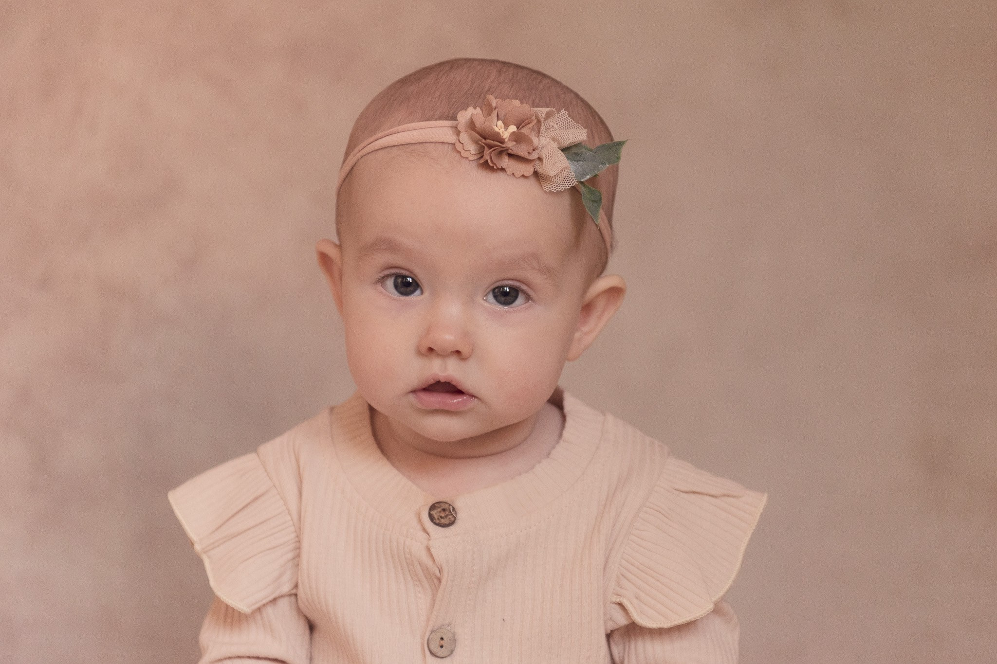 Emmi 6 Months. Maternity Newborn and Family photographer Hamburg Claire Hambley